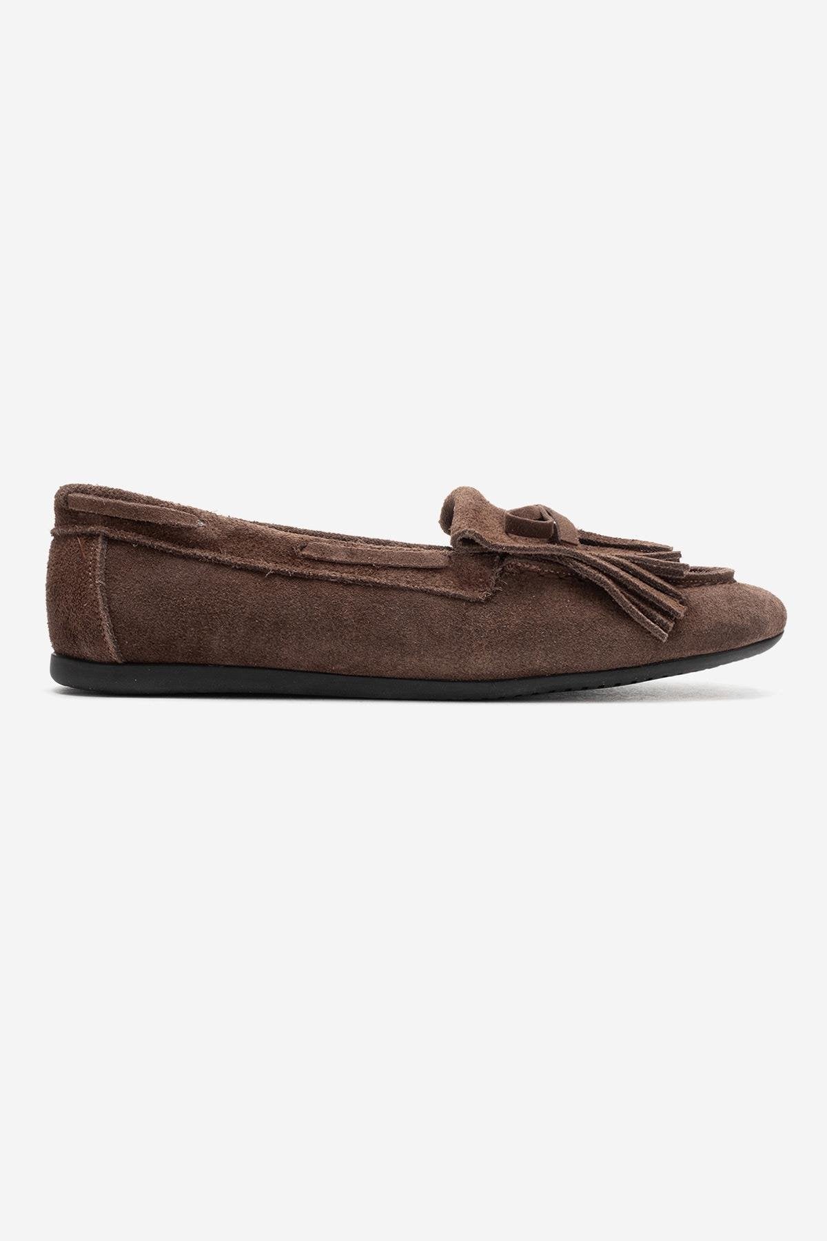 AXELI - Camel Genuine Leather Suede Loafer – top view showing bow, leather, suede, Vowalisse