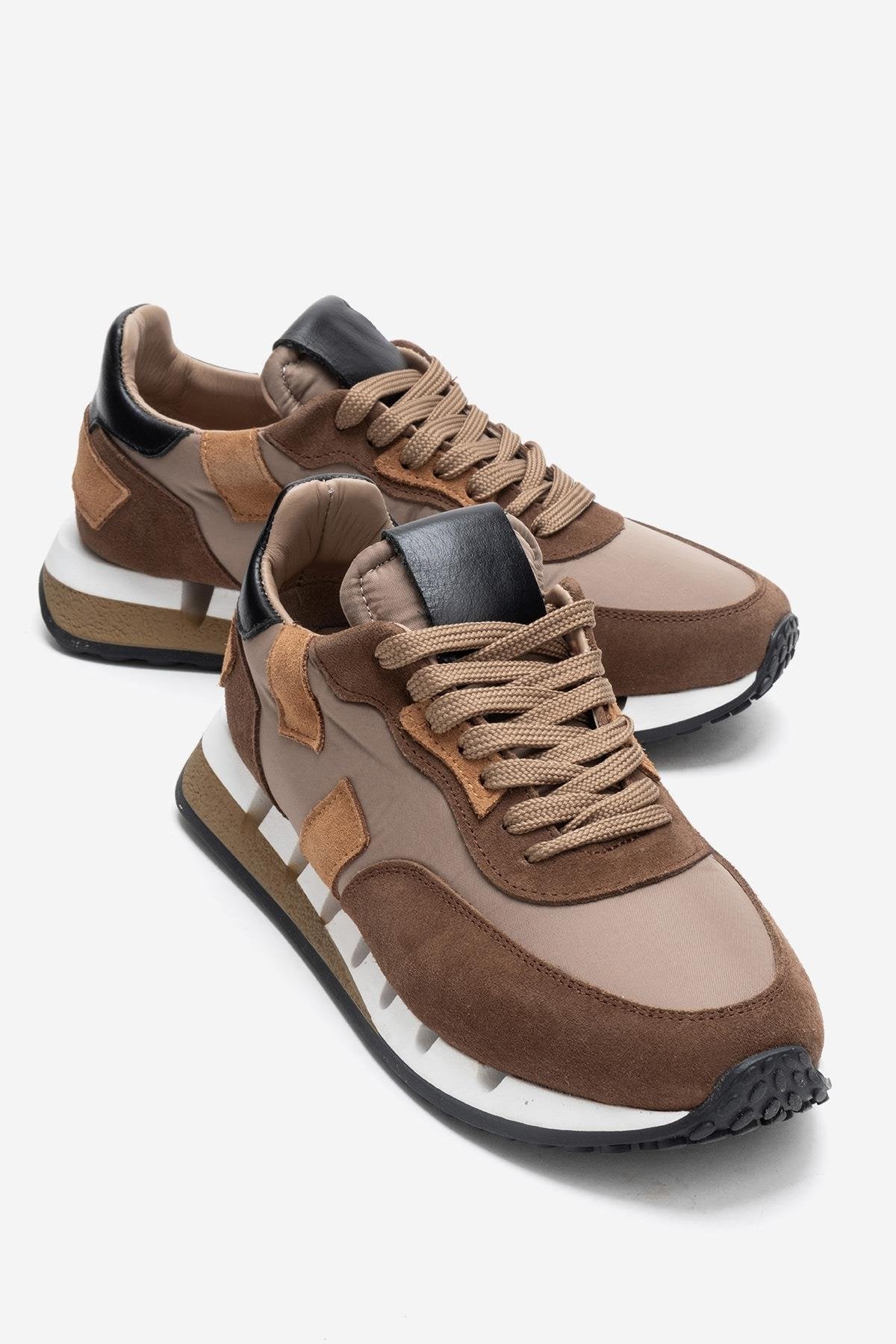 VIAN - Beige Brown Genuine Leather Sneaker – front three-quarter view showing leather, red, Vowalisse