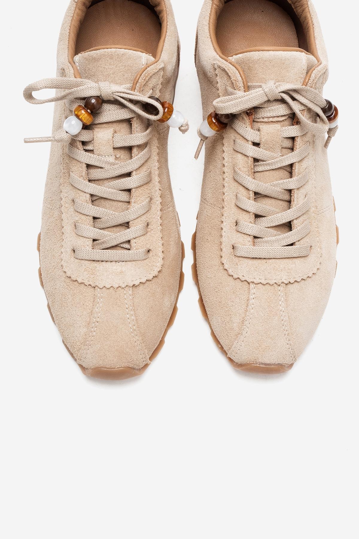 BREA - Beige Genuine Suede Leather Sneaker – side view showing leather, suede, Vowalisse