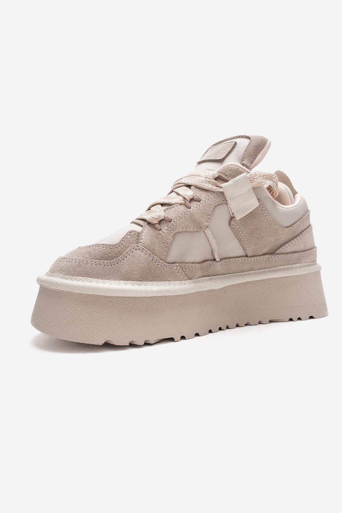 RIVEN - Beige Genuine Leather Platform Sneaker – heel view showing leather, suede, Vowalisse