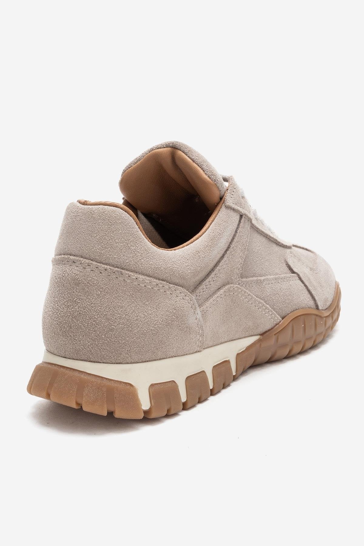 LARS - Beige Suede Genuine Leather Sneaker – back view showing leather, suede, Vowalisse