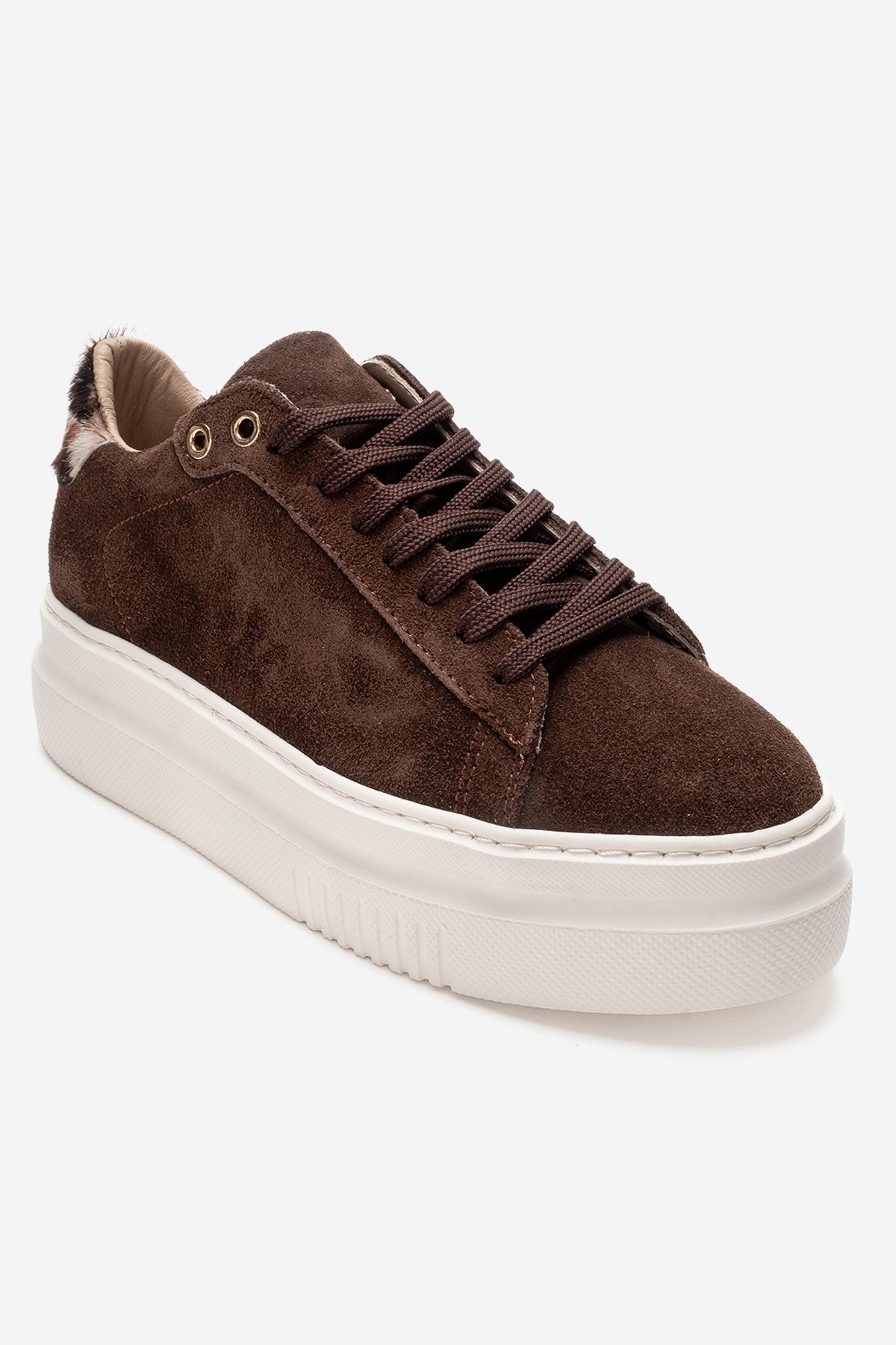 Nera - Brown Genuine Leather Casual Sneaker – detail view showing leather, suede, Vowalisse