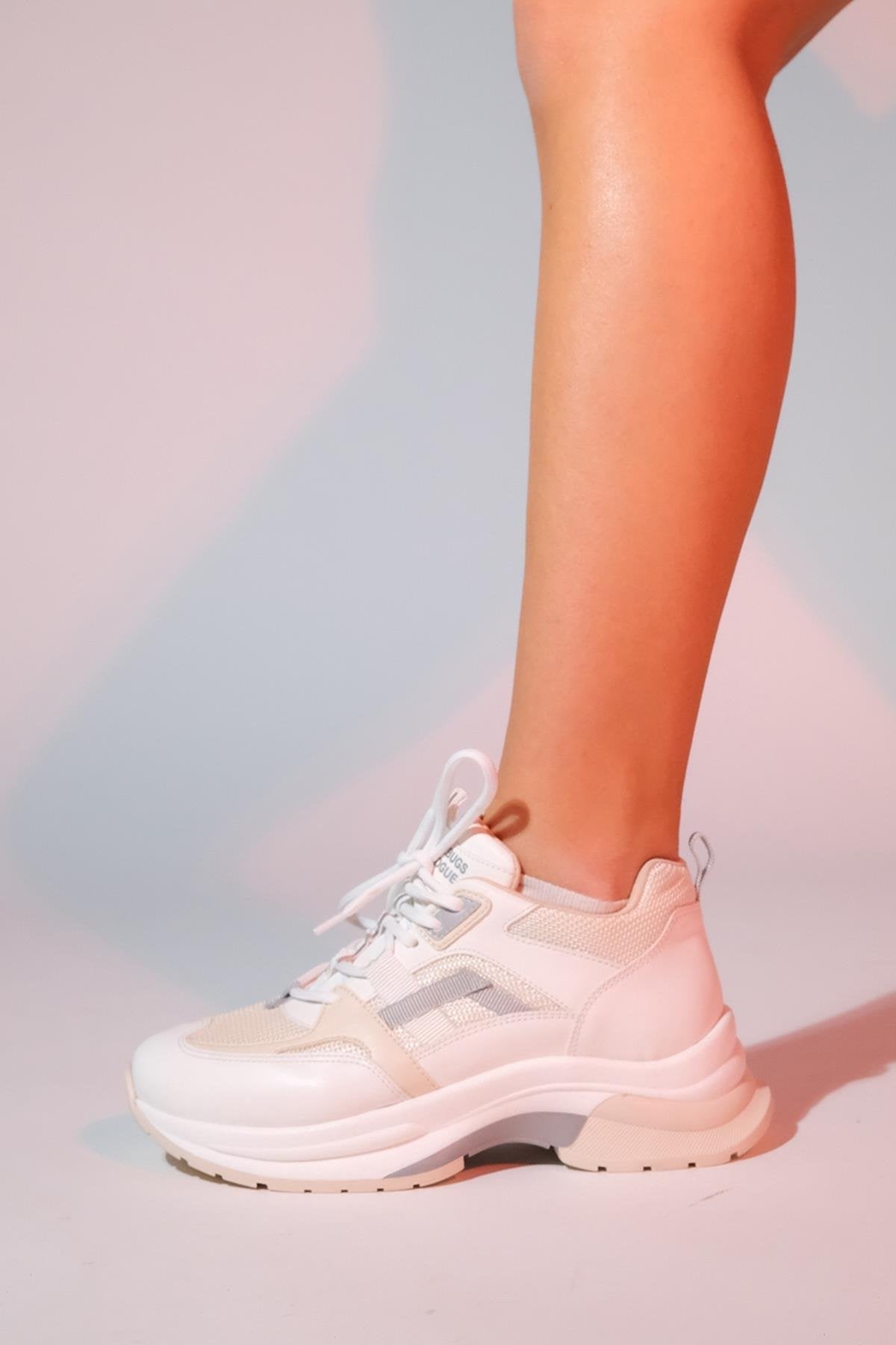 Sterda - White Beige Platform Sneaker – sole view showing leather, white, Vowalisse