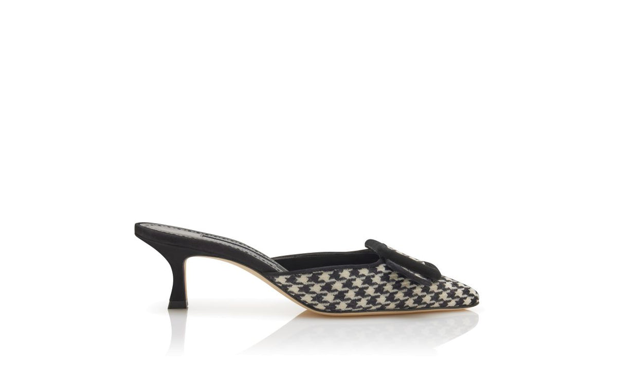 Evangeline Star Black Pointed Toe Mules – side profile showing black pointed toe, suede, Vowalisse