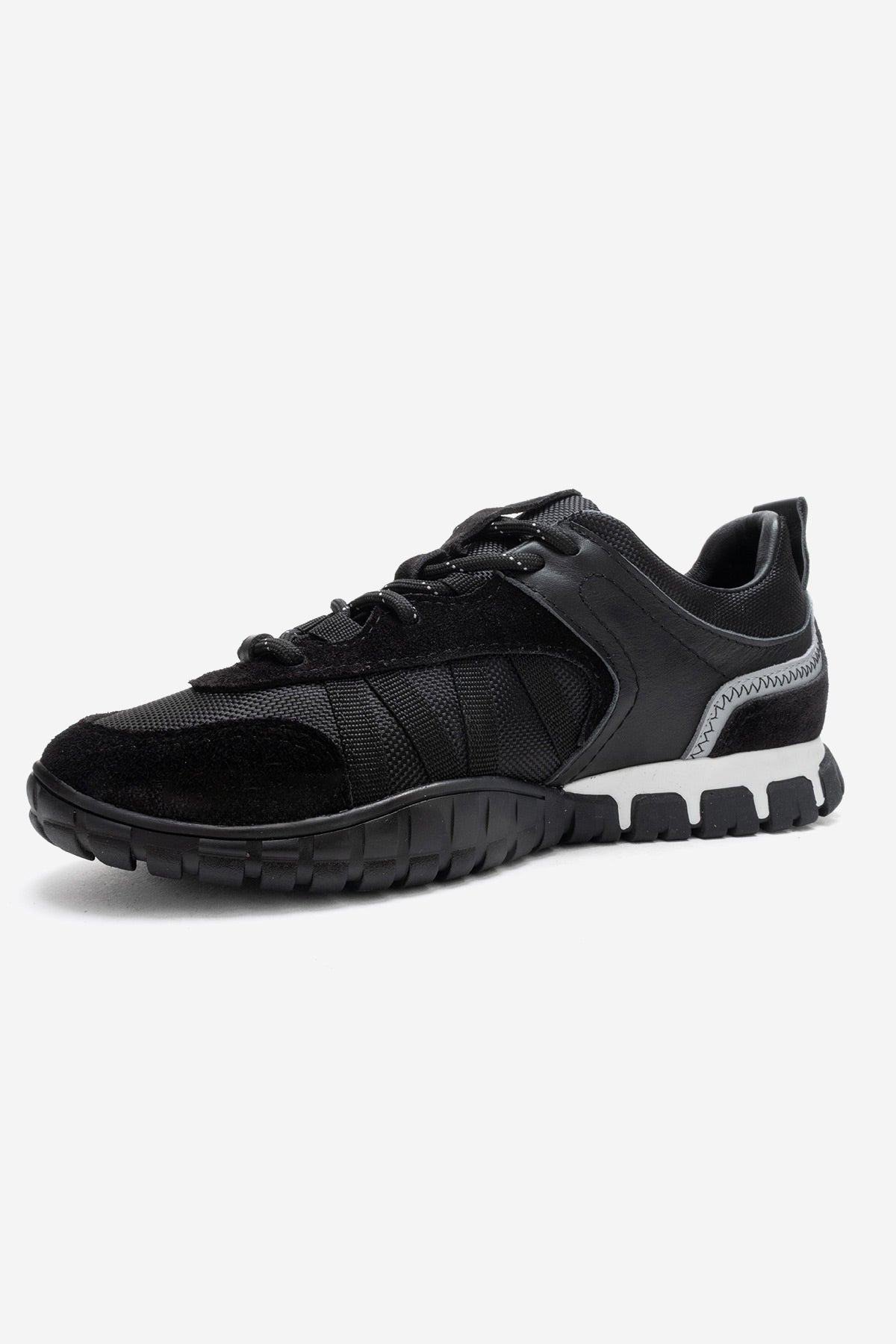 FIERA - Black Genuine Leather Sneaker – heel view showing leather, mesh, black, Vowalisse