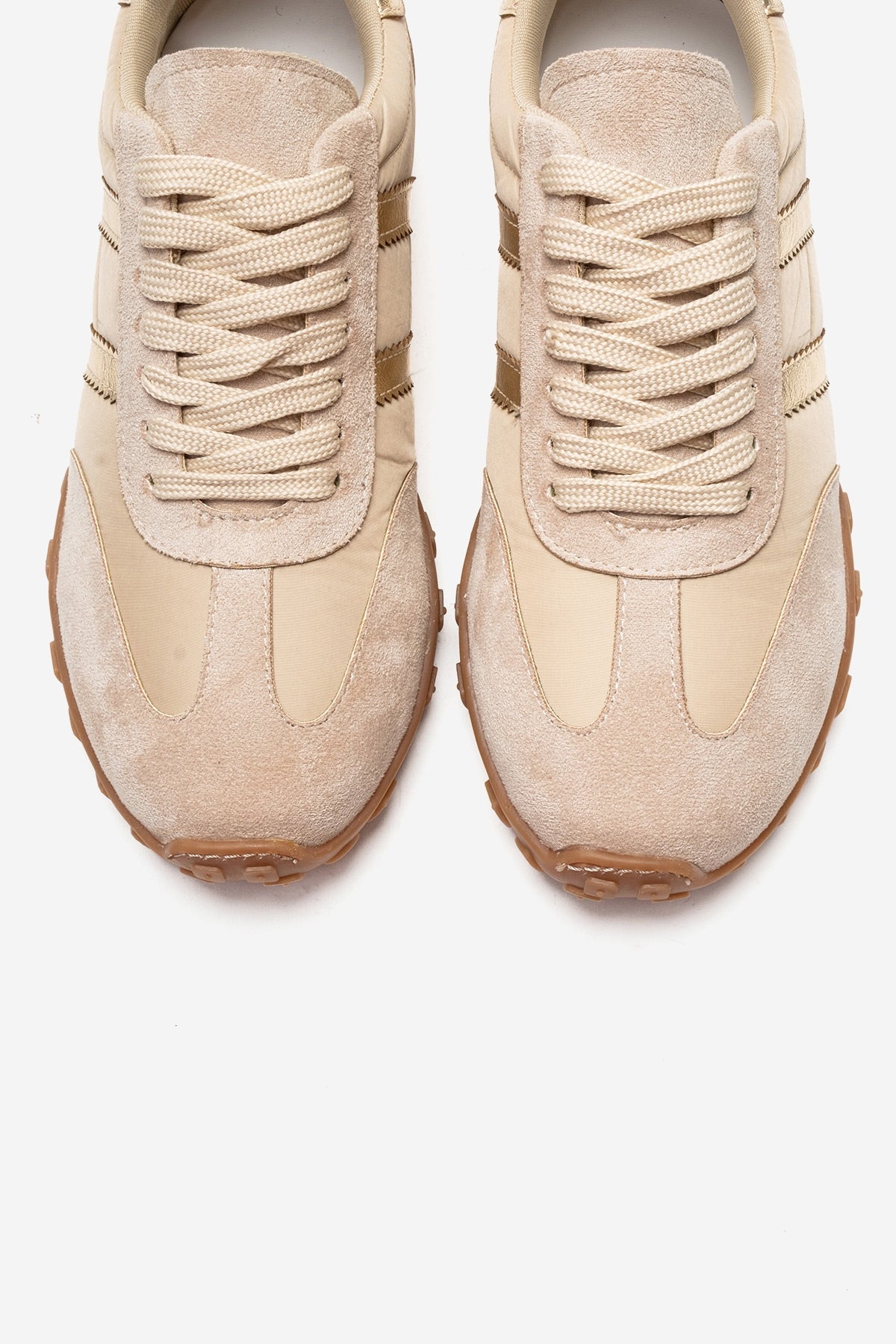 FLUX - Beige Suede Sneaker – side view showing leather, suede, metallic, Vowalisse