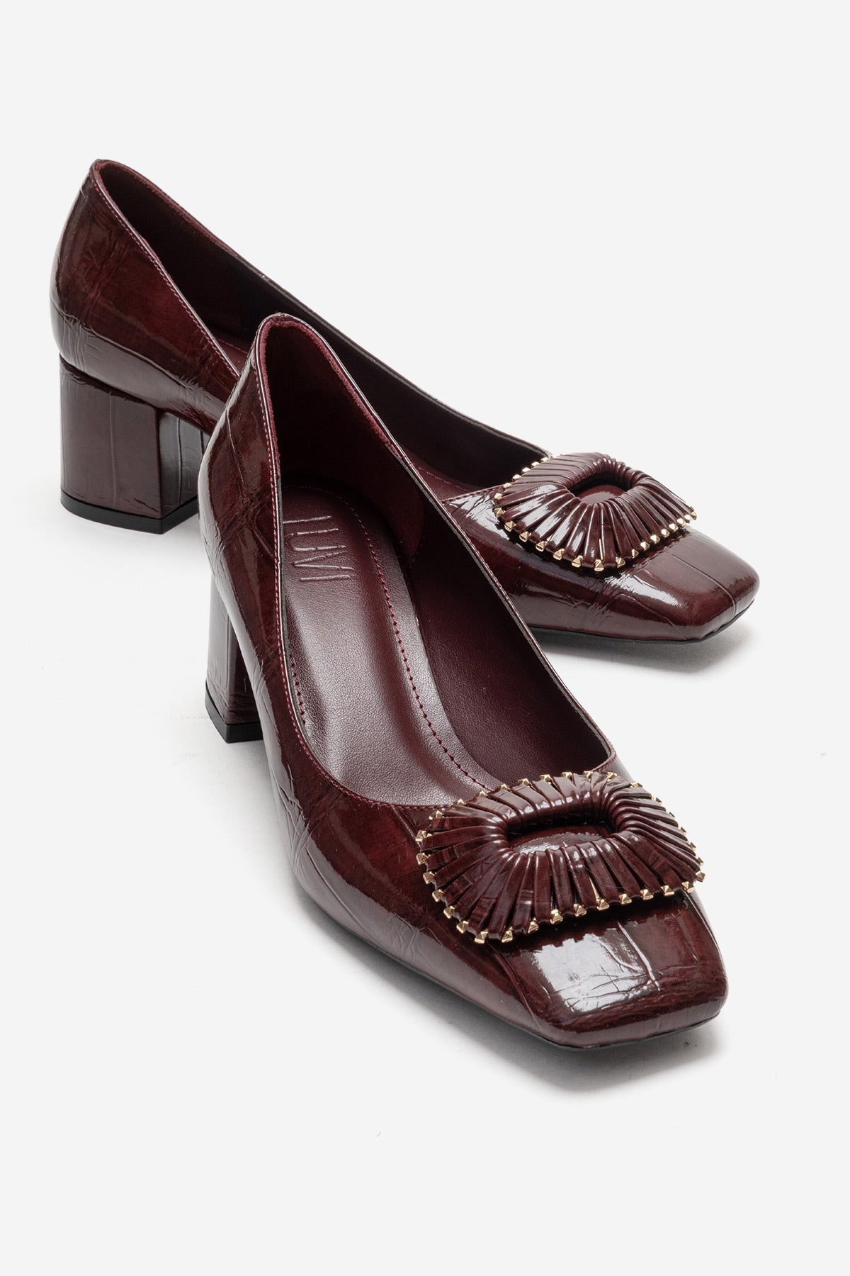 VELORA - Burgundy Buckled Block Heel Shoe – front three-quarter view showing leather, Vowalisse