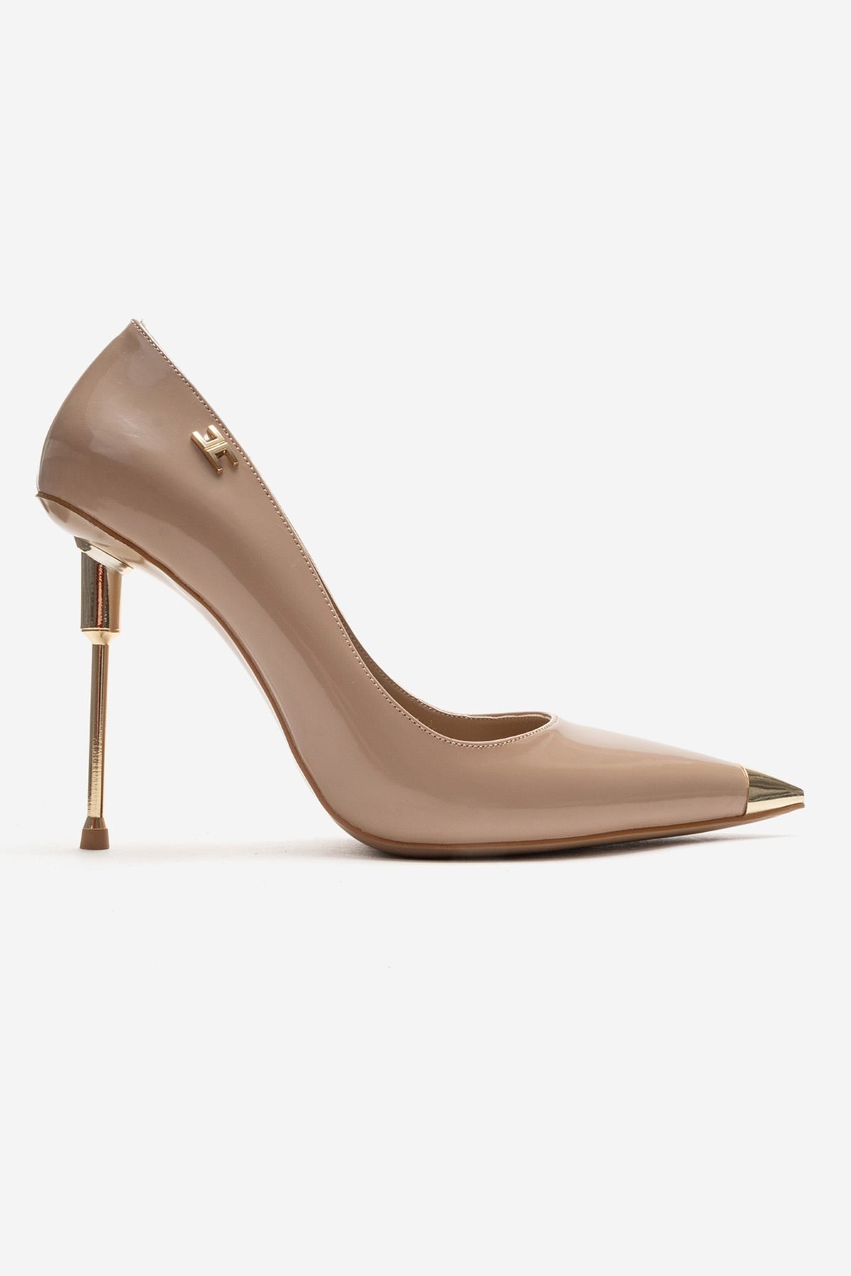CARLAS - Beige Patent Stiletto Pump – heel view showing leather, Vowalisse