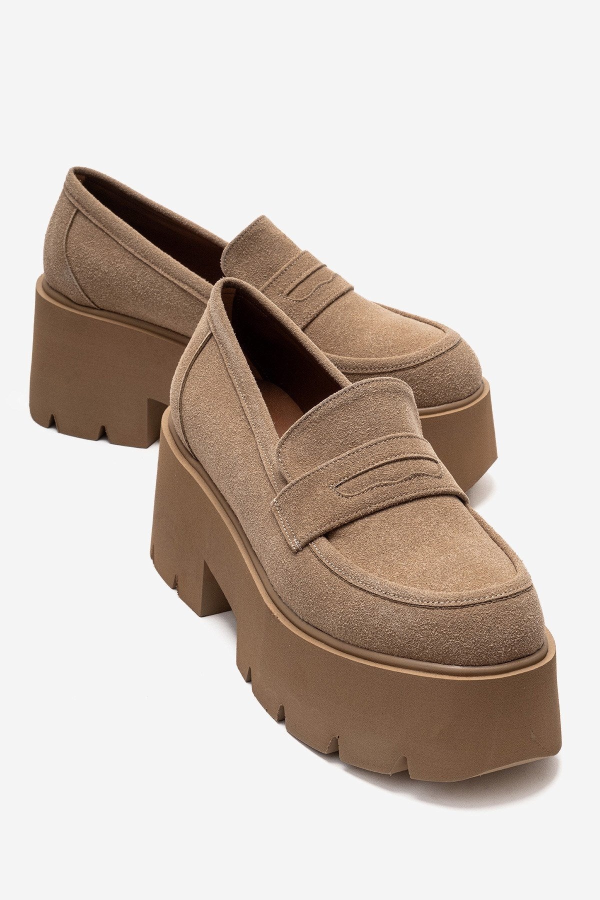 SANTIA - Camel Suede Chunky Platform Loafer – front three-quarter view showing leather, suede, Vowalisse