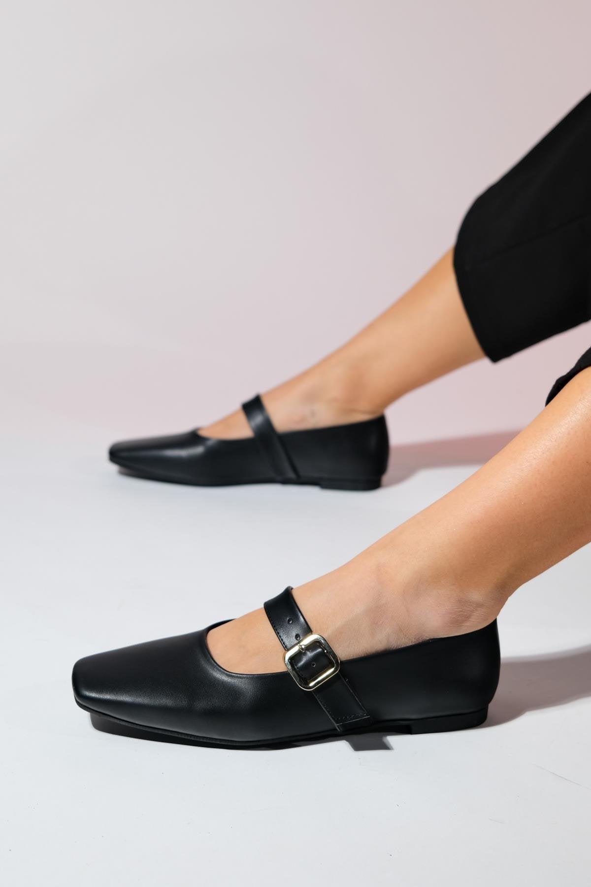 Bluff - Black Genuine Leather Square Toe Ballet Flat – side view showing leather, black, Vowalisse