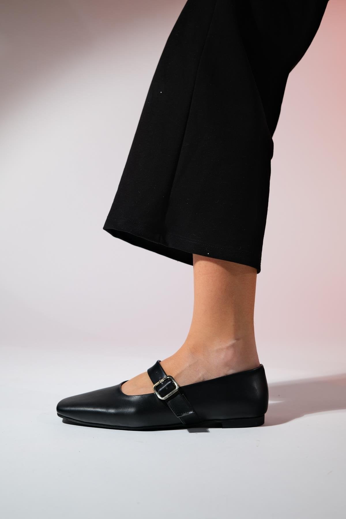 Bluff - Black Genuine Leather Square Toe Ballet Flat – top view showing leather, black, Vowalisse