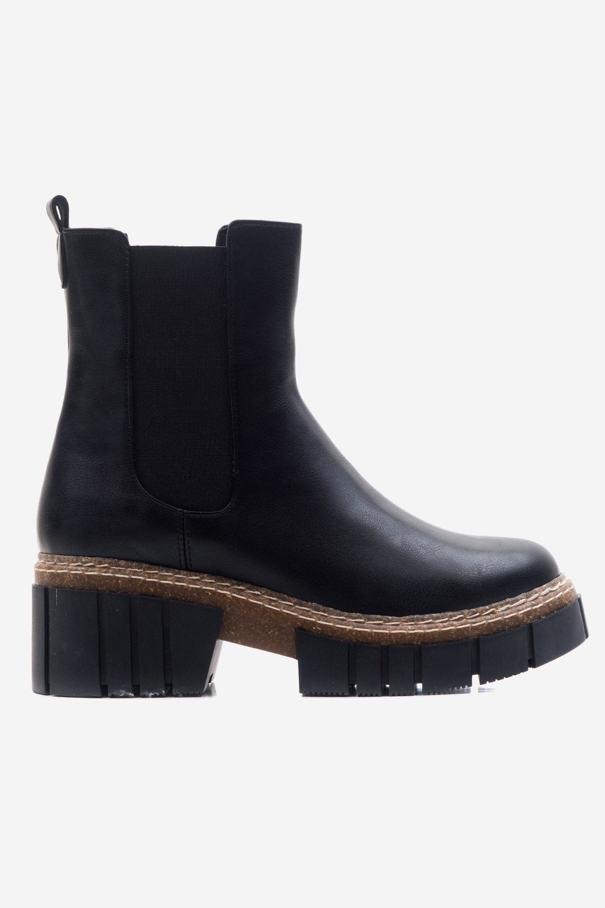 Luz Black Cilt Block Heel Boot – sole view showing leather, black, red, Vowalisse