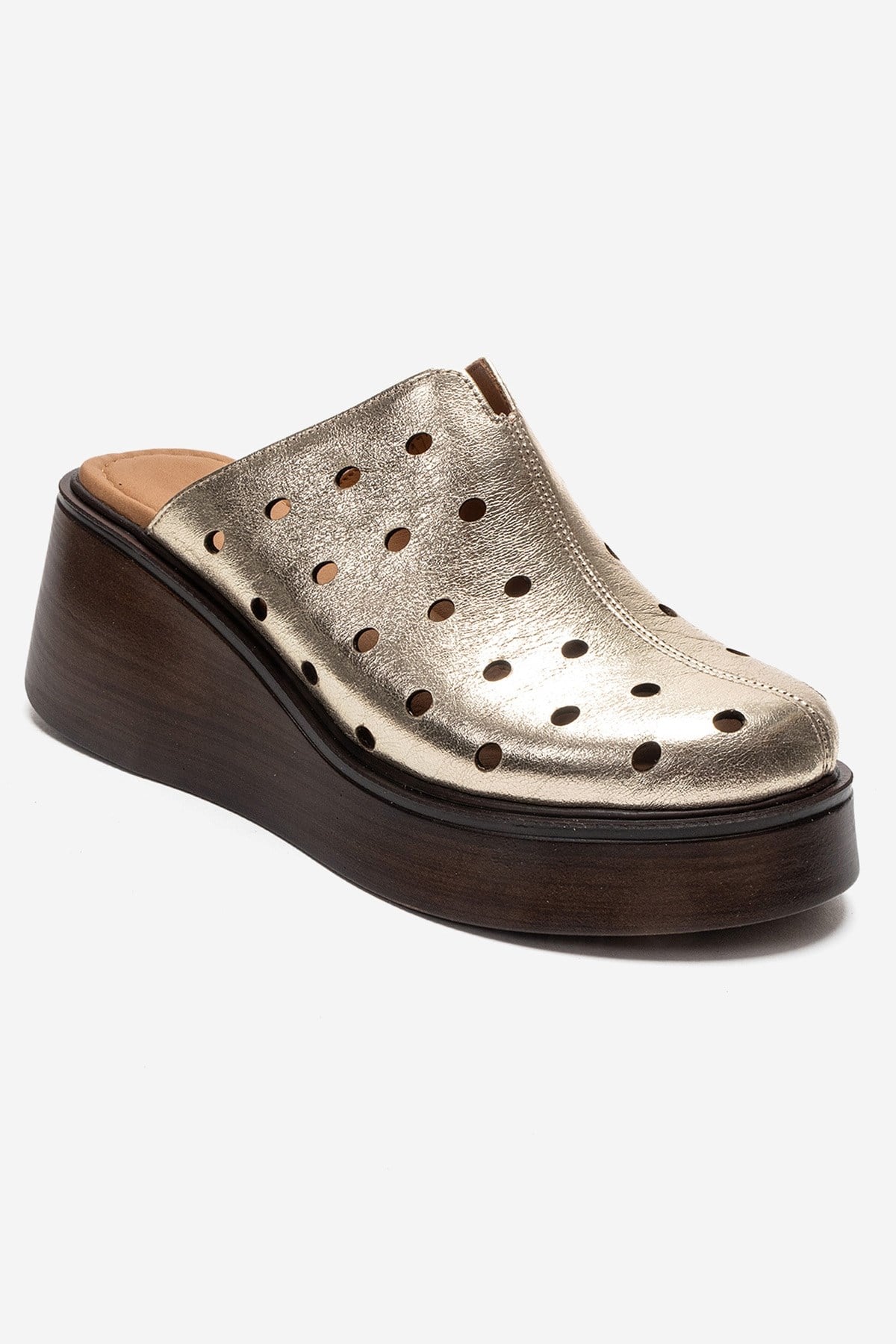 NIVES - Gold Genuine Leather Wedge Sandal – detail view showing leather, gold, Vowalisse