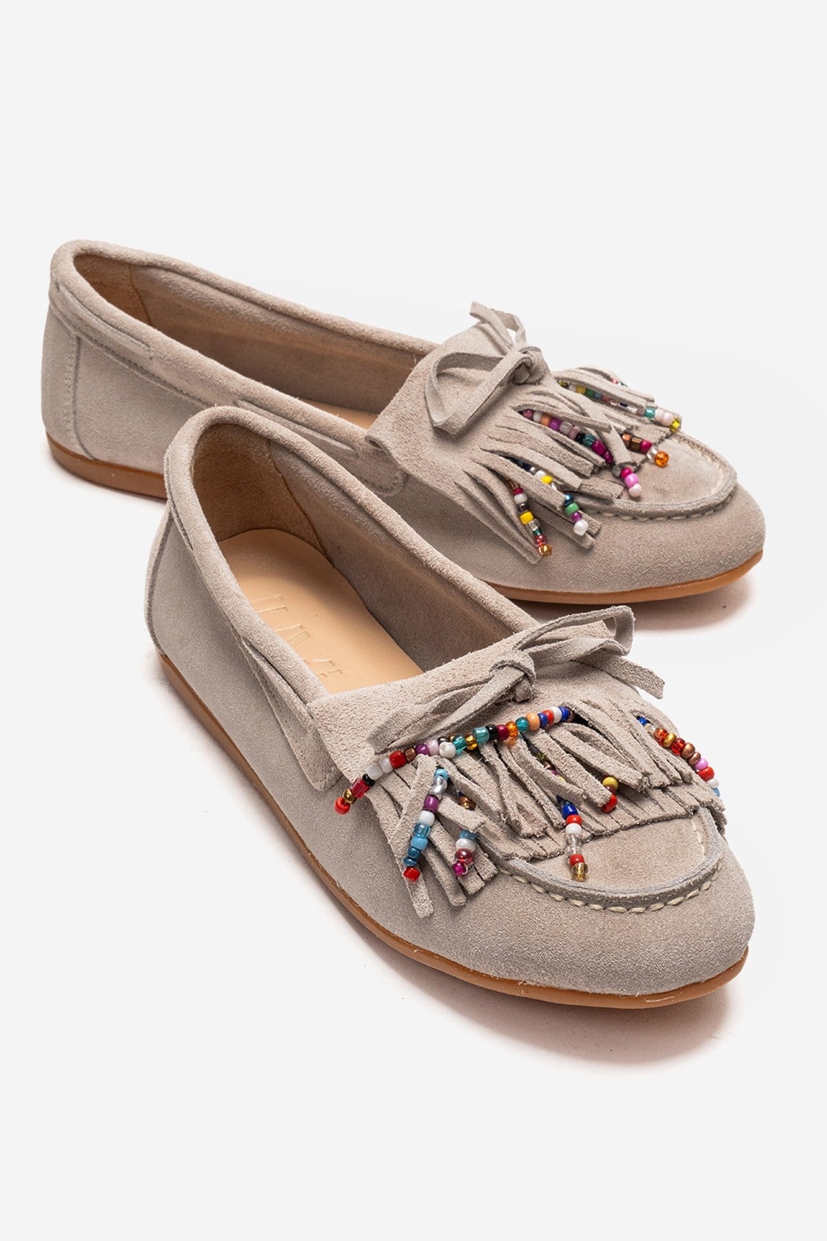 EVELYN - Beige Genuine Suede Leather Loafer – front three-quarter view showing leather, suede, Vowalisse
