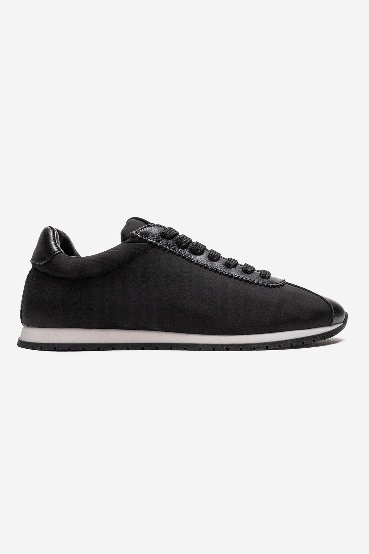 UNICA - Black Genuine Leather Sport Shoe – heel view showing leather, suede, black, Vowalisse