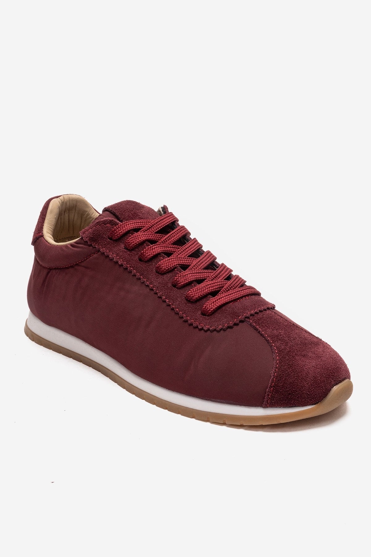 UNICA - Burgundy Genuine Leather Sneaker – detail view showing leather, suede, Vowalisse