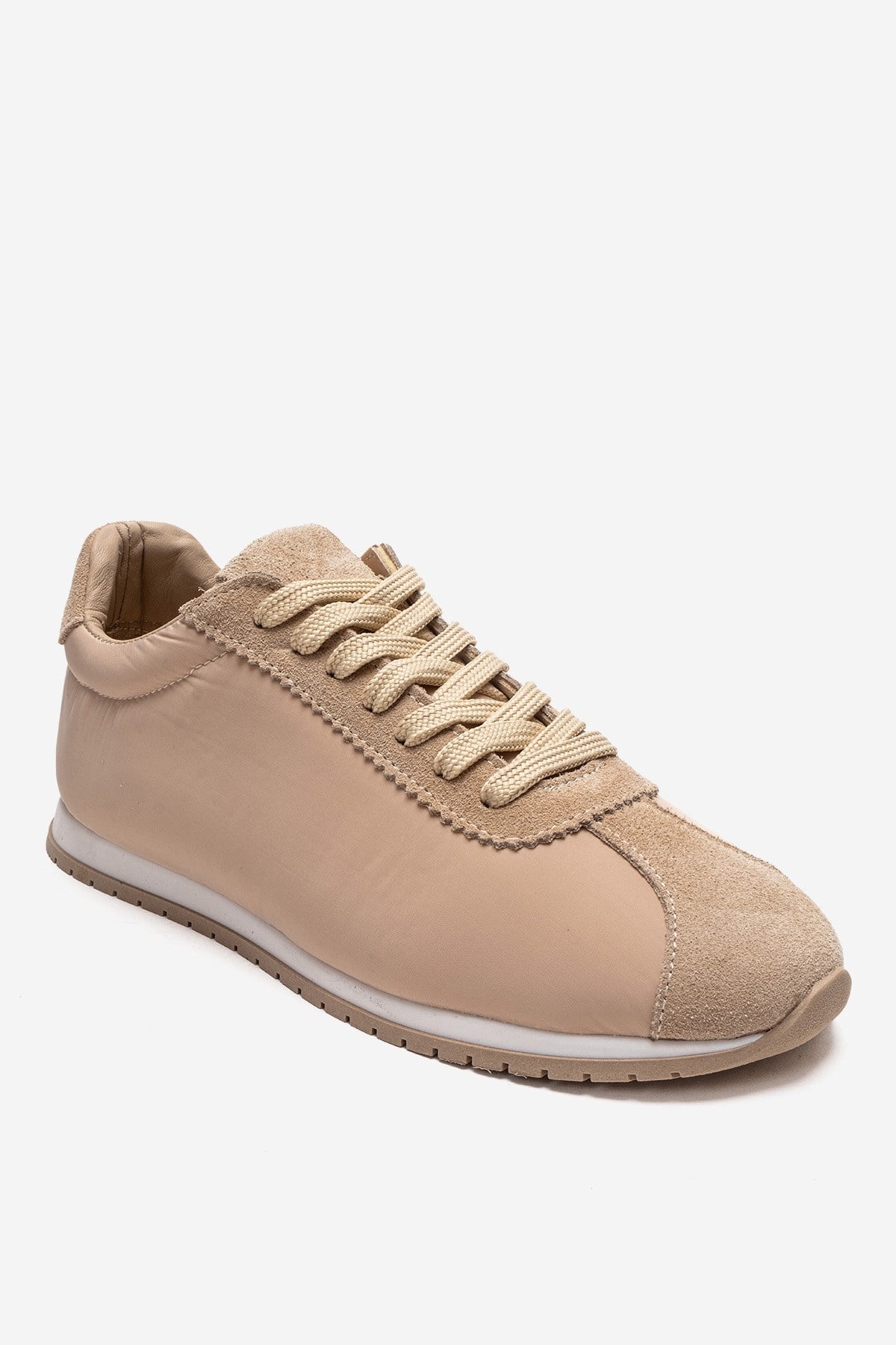 UNICA - Beige Genuine Leather Sneaker – detail view showing leather, suede, Vowalisse