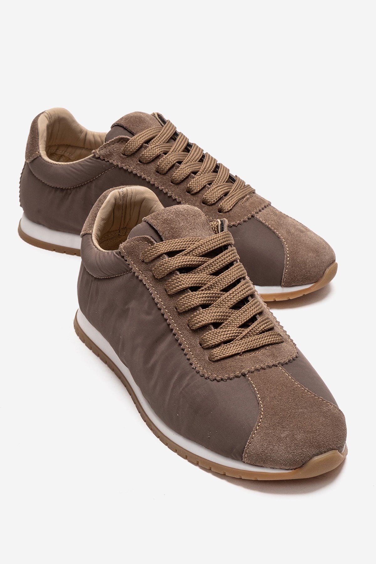 UNICA - Taupe Genuine Leather Sneaker – front three-quarter view showing leather, suede, Vowalisse