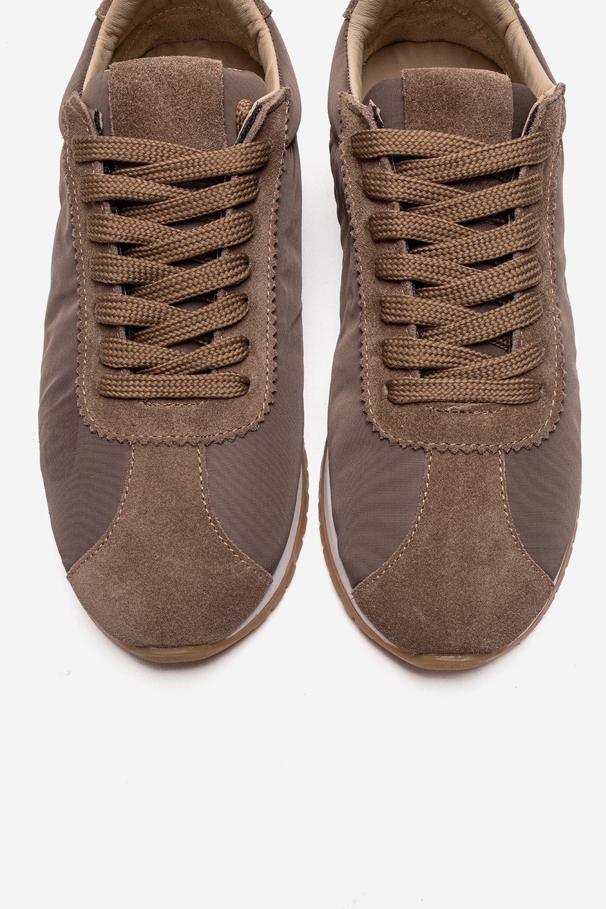 UNICA - Taupe Genuine Leather Sneaker – side view showing leather, suede, Vowalisse