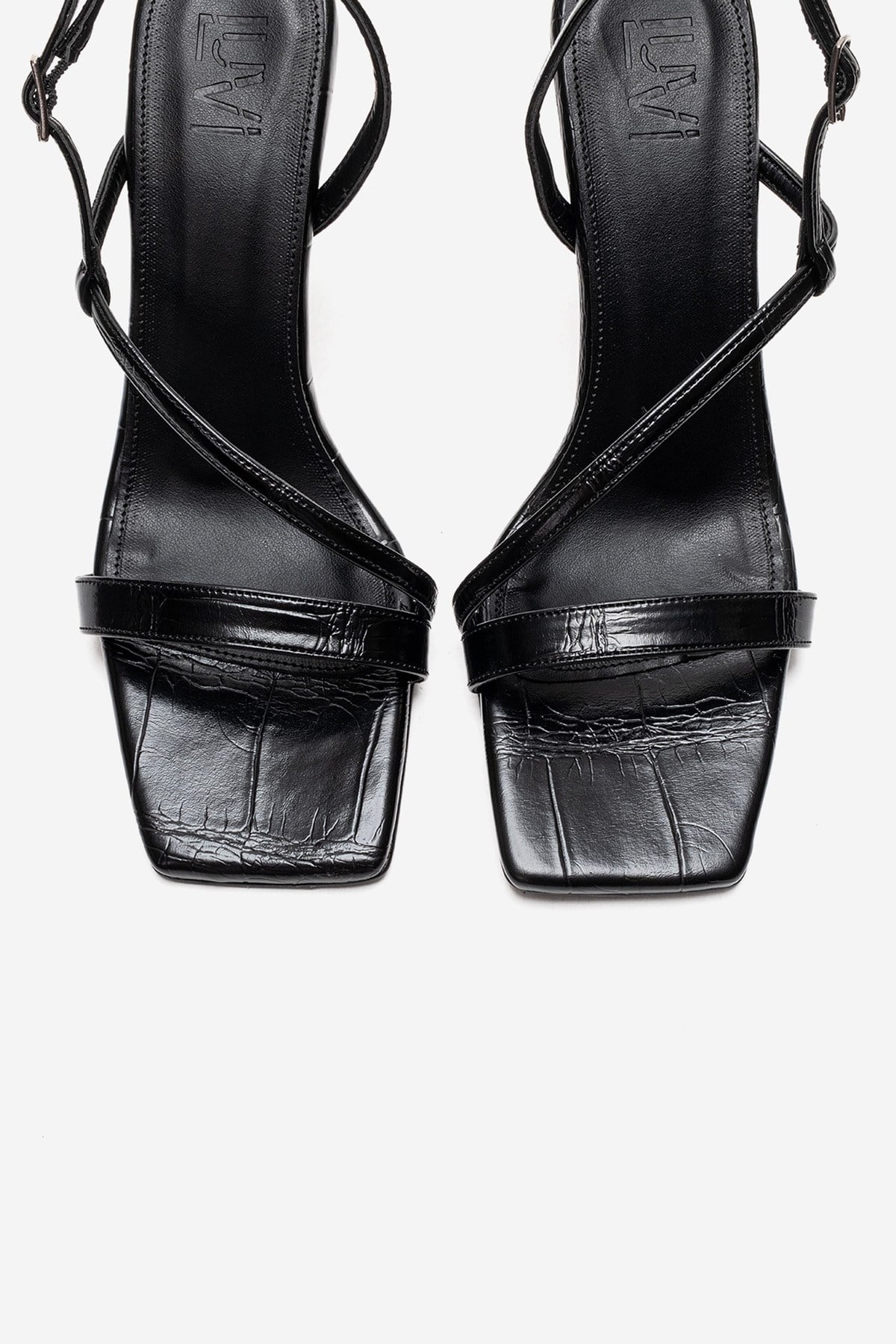 JOLENE - Black Stiletto Pump – side view showing leather, black, Vowalisse
