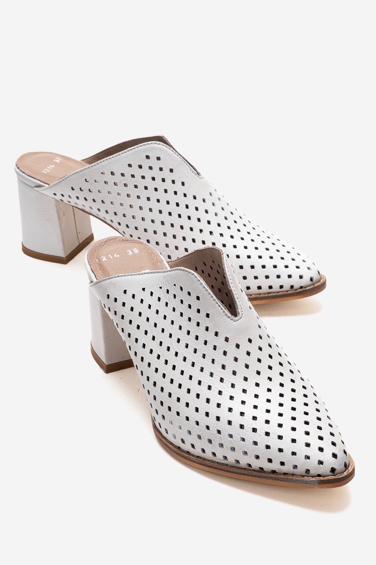 TOEN - White Genuine Leather Block Heel Mule – front three-quarter view showing leather, white, Vowalisse