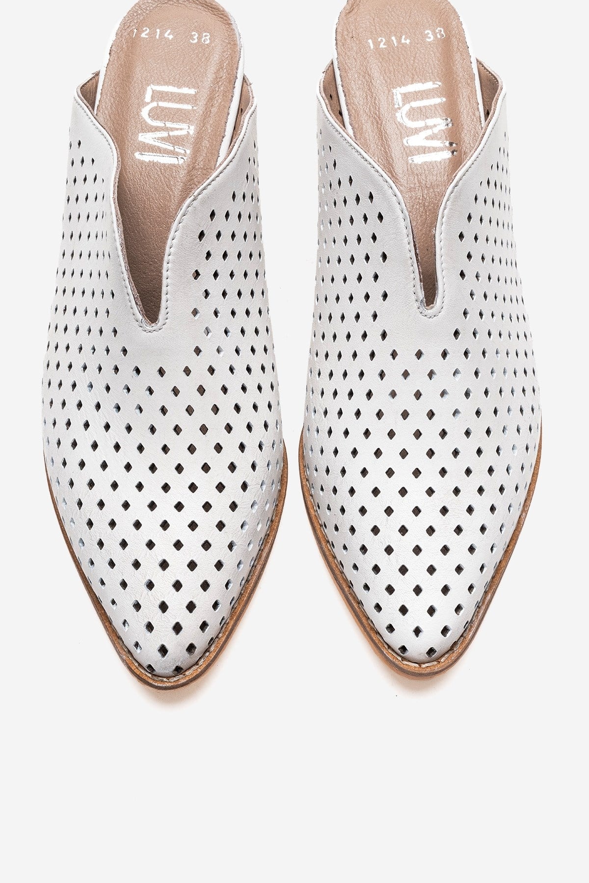 TOEN - White Genuine Leather Block Heel Mule – side view showing leather, white, Vowalisse