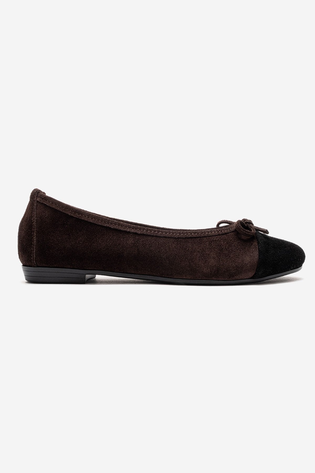 BOLEO - Brown/Black Genuine Leather Ballet Flat – heel view showing bow, leather, black, Vowalisse