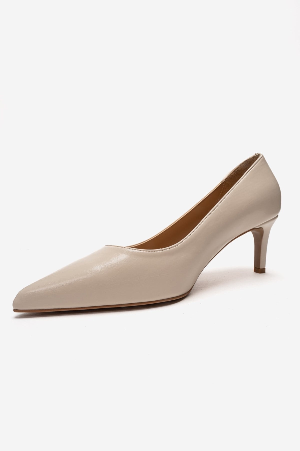 VELMIRA - Off-White Genuine Leather Stiletto Pump – top view showing leather, white, Vowalisse
