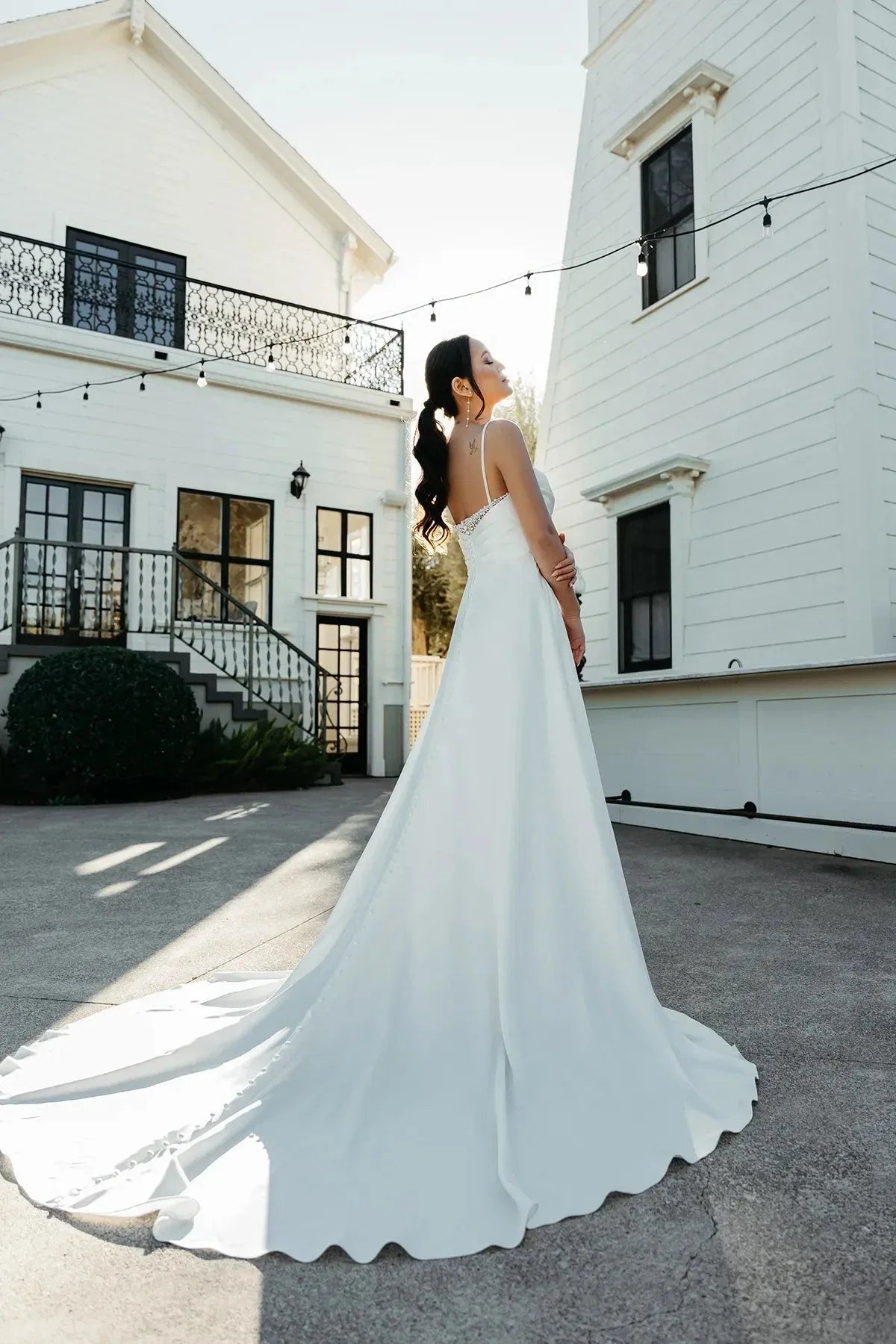 Alyona Wedding Dress VOWALISSE bridal gown – view 3