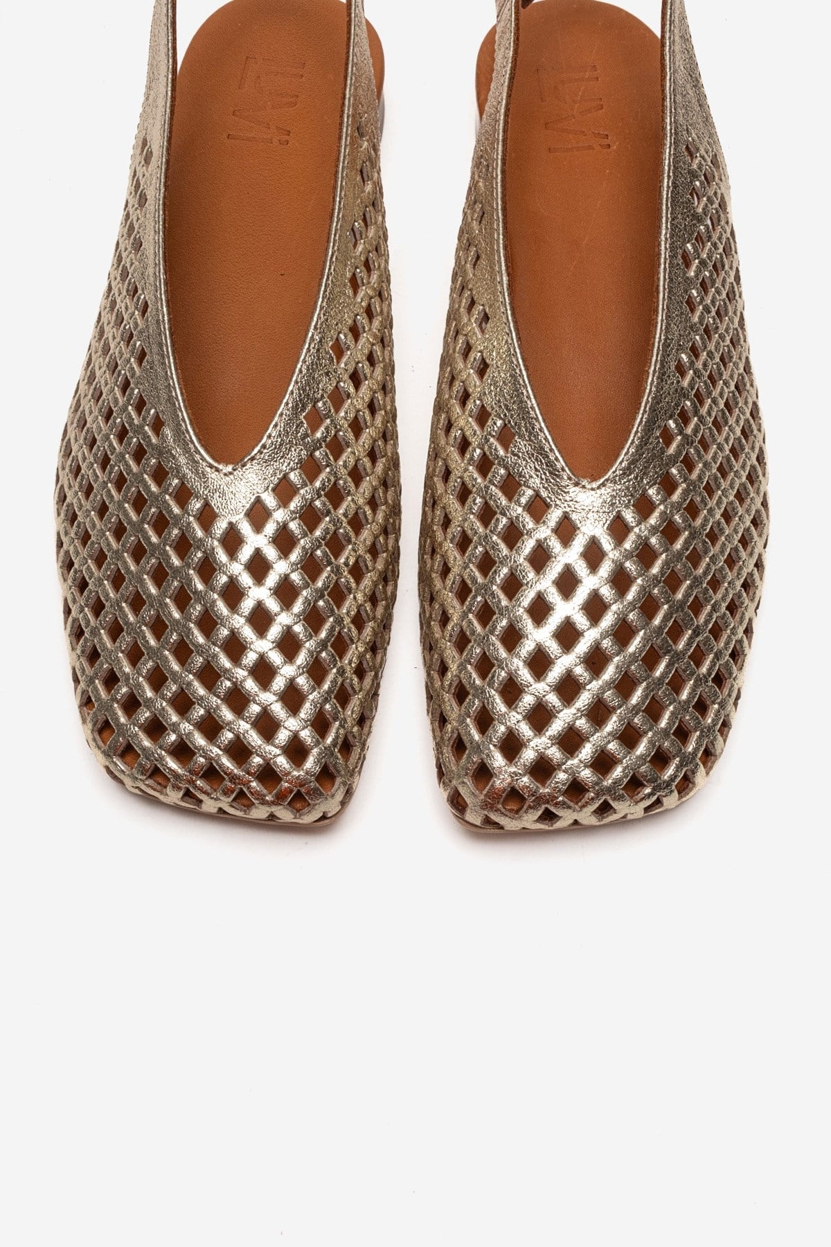 DELIZIA - Gold Genuine Leather Closed Front Laser-Cut Sandal – side view showing leather, gold, Vowalisse