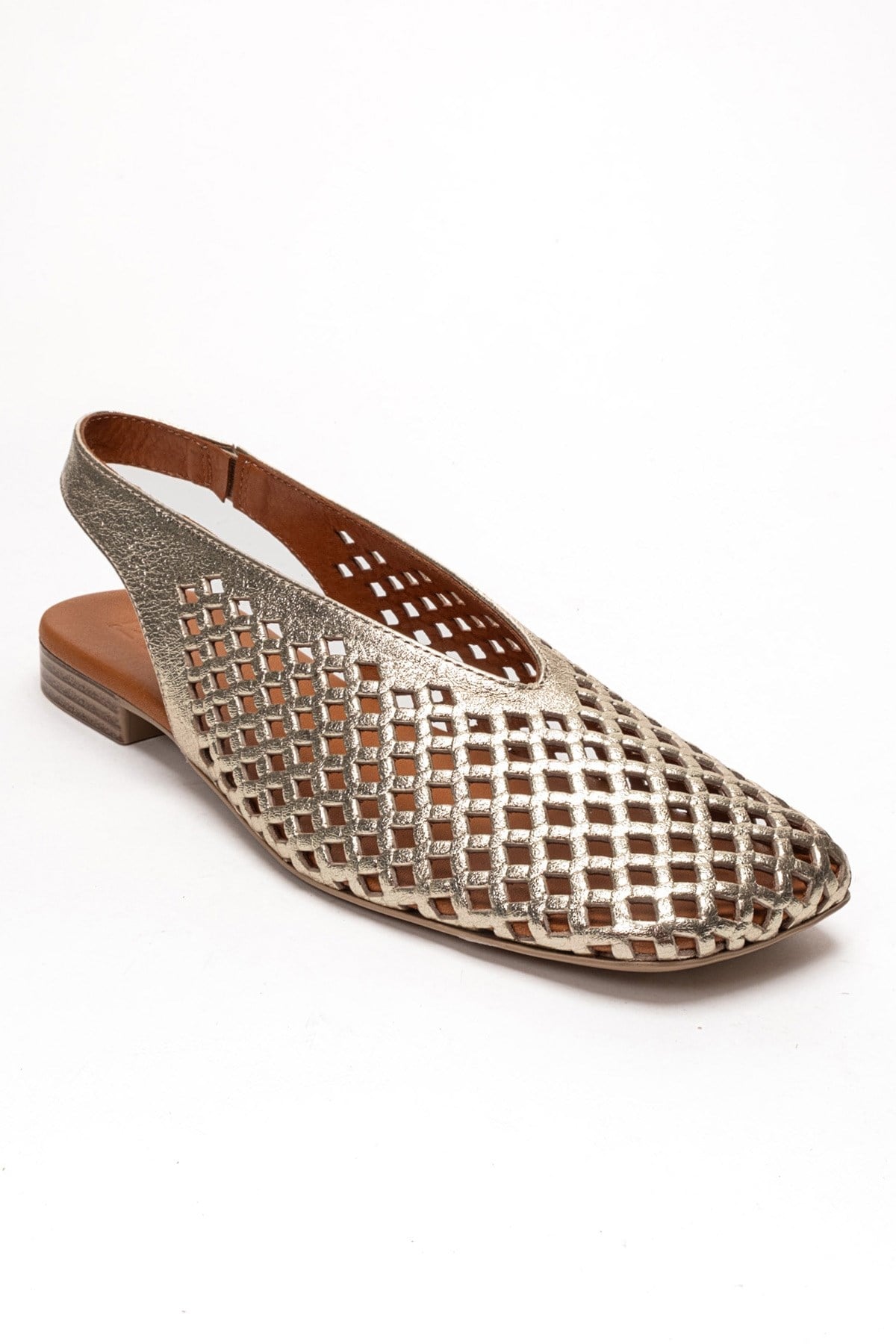 DELIZIA - Gold Genuine Leather Closed Front Laser-Cut Sandal – detail view showing leather, gold, Vowalisse