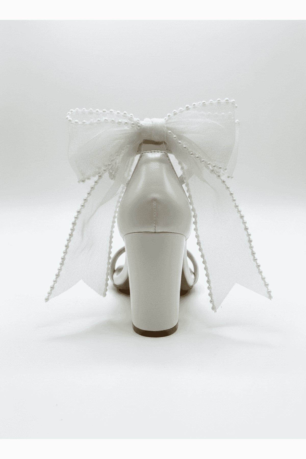 Evarose Open Toe Bow Detail Block Heel Bridal Sandals – detail view showing bow, lace, ivory, Vowalisse