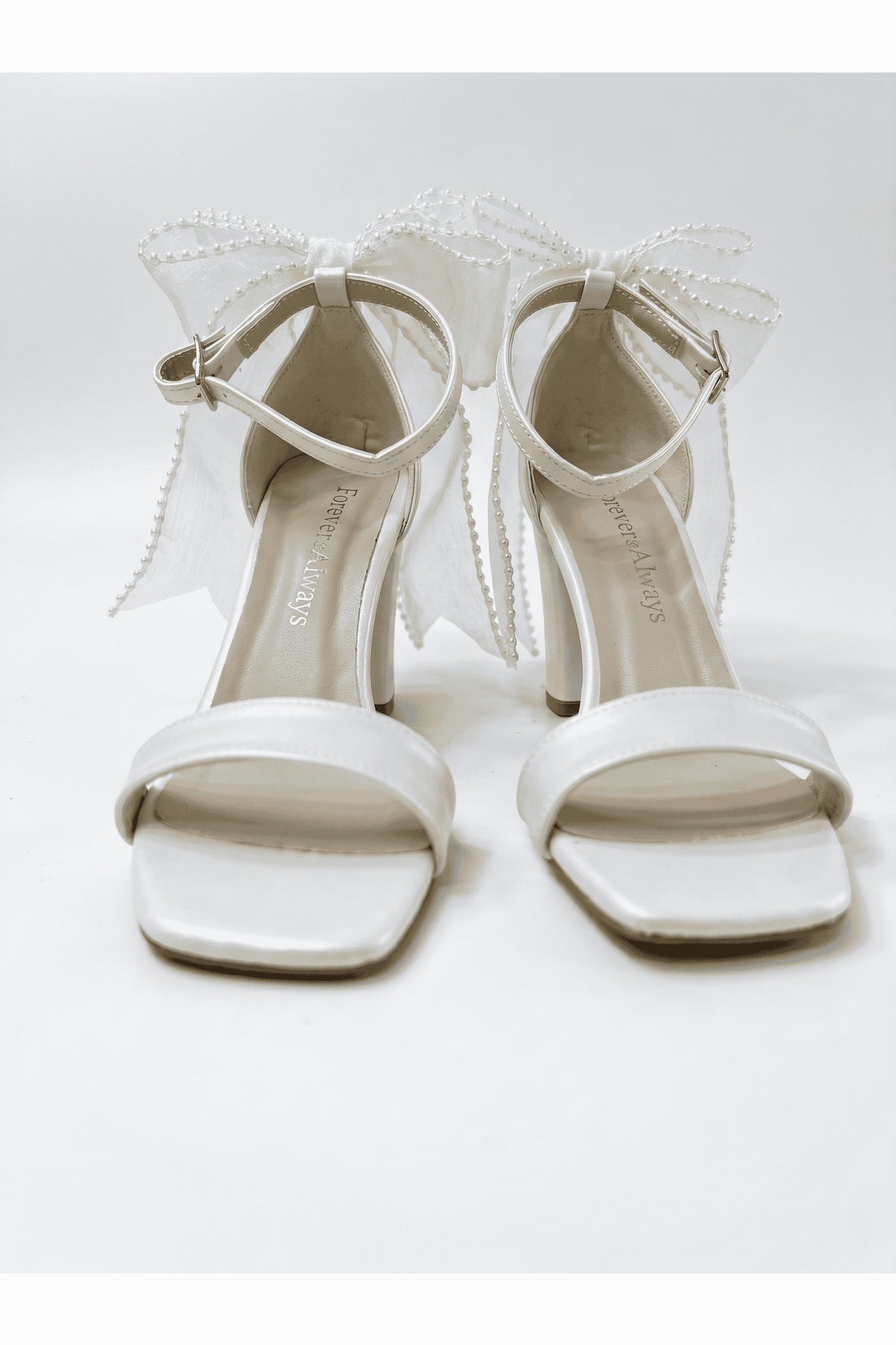 Evarose Open Toe Bow Detail Block Heel Bridal Sandals – heel view showing bow, lace, ivory, Vowalisse