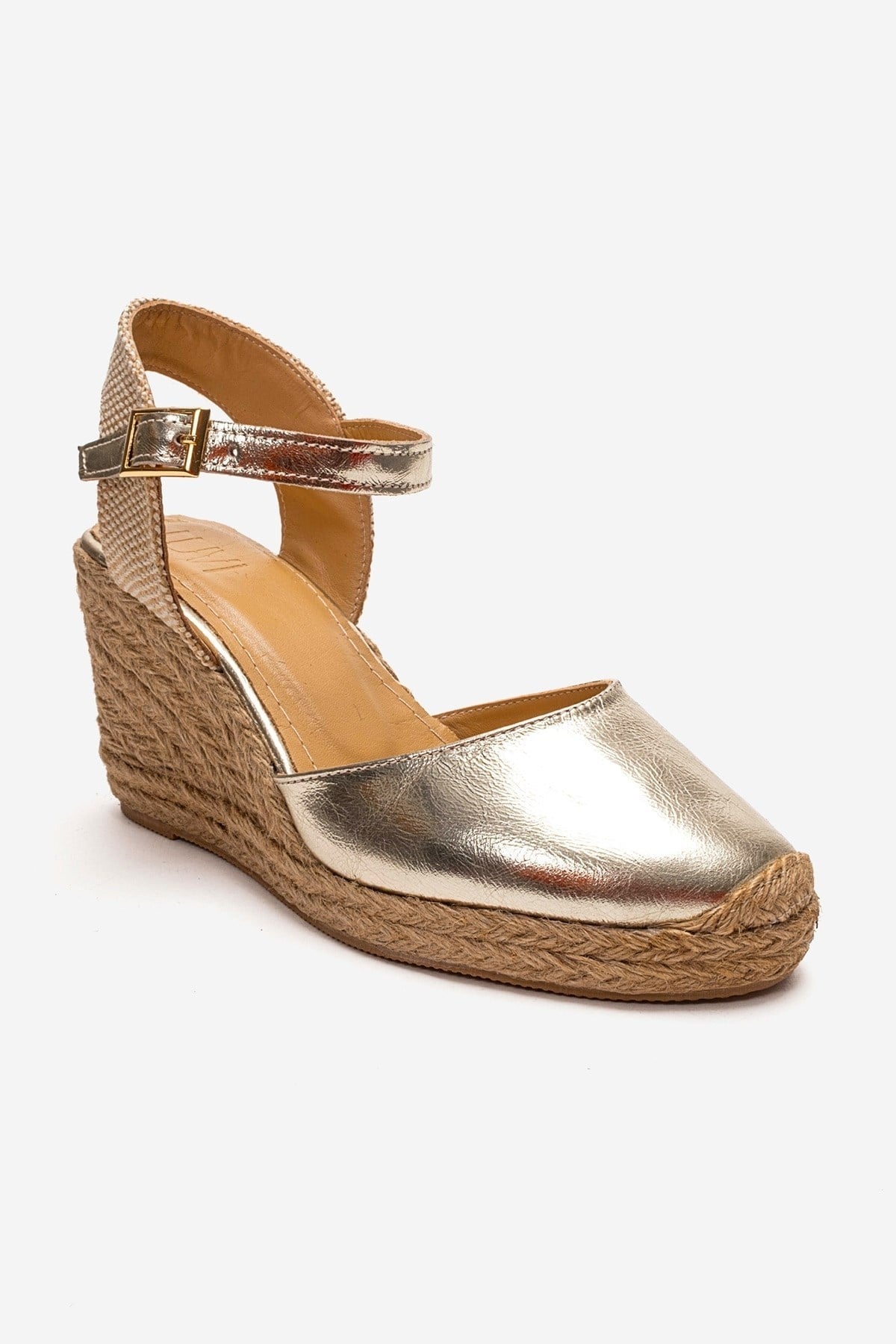 SINTA - Gold Genuine Leather Heeled Sandal – detail view showing leather, gold, Vowalisse