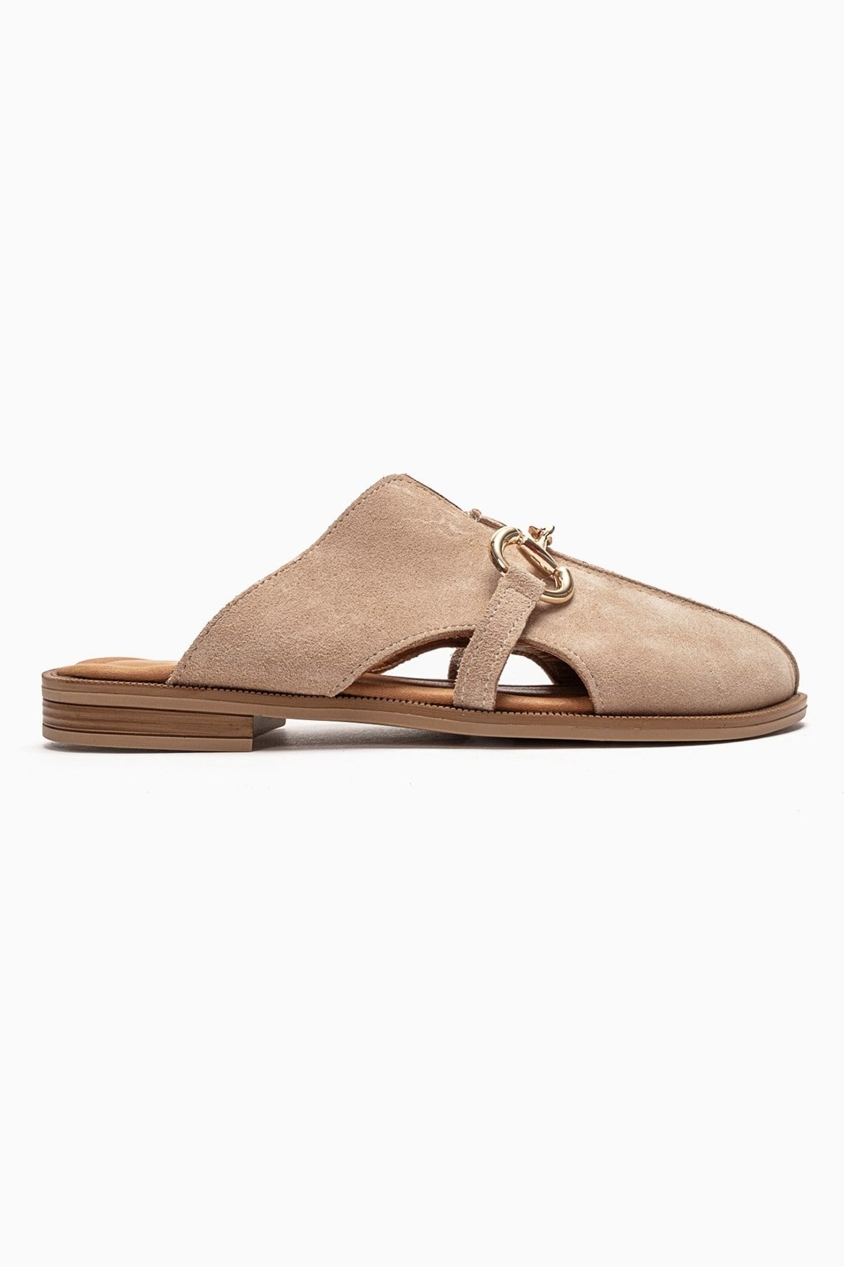 FAVOR - Beige Genuine Leather Closed-Toe Mule – heel view showing leather, suede, Vowalisse