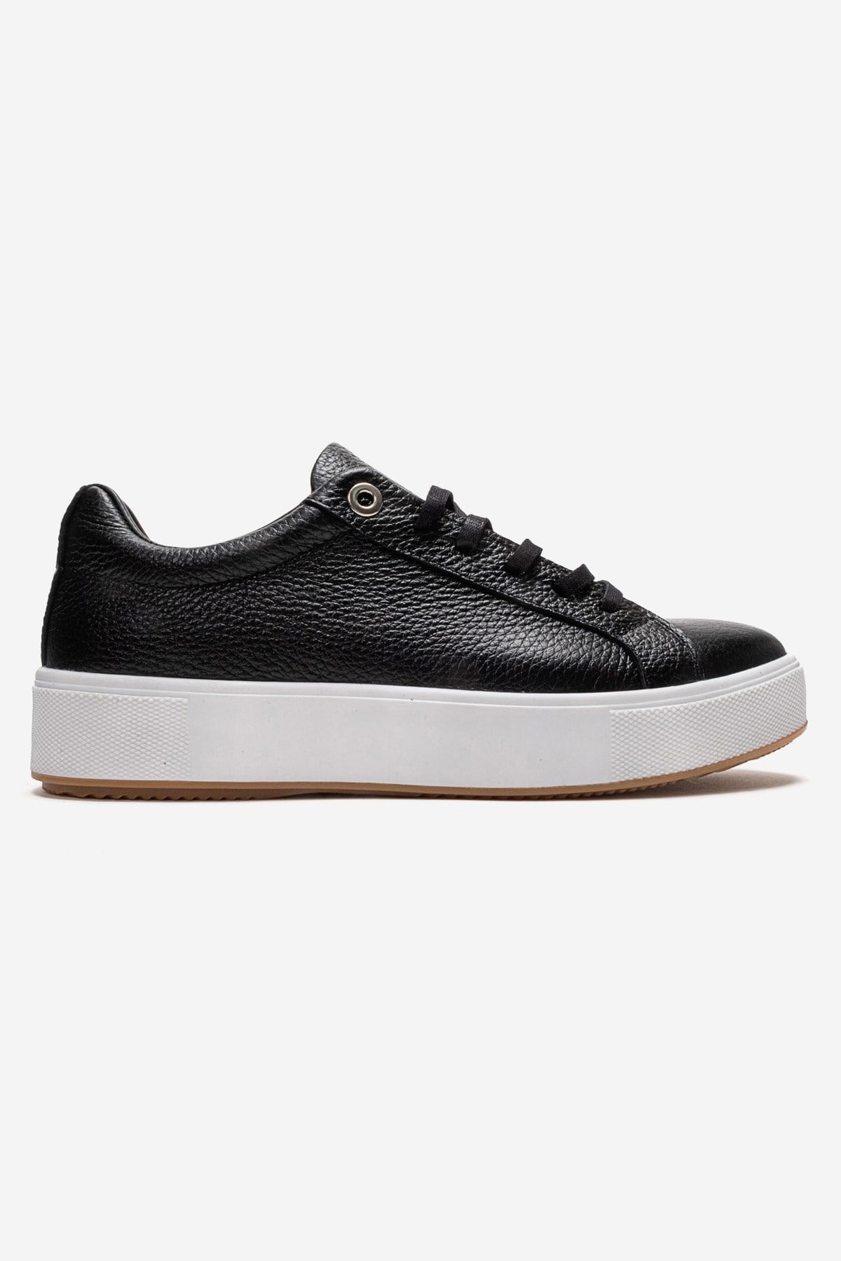 PALLEN - Black Genuine Leather Casual Sneaker – heel view showing leather, black, Vowalisse