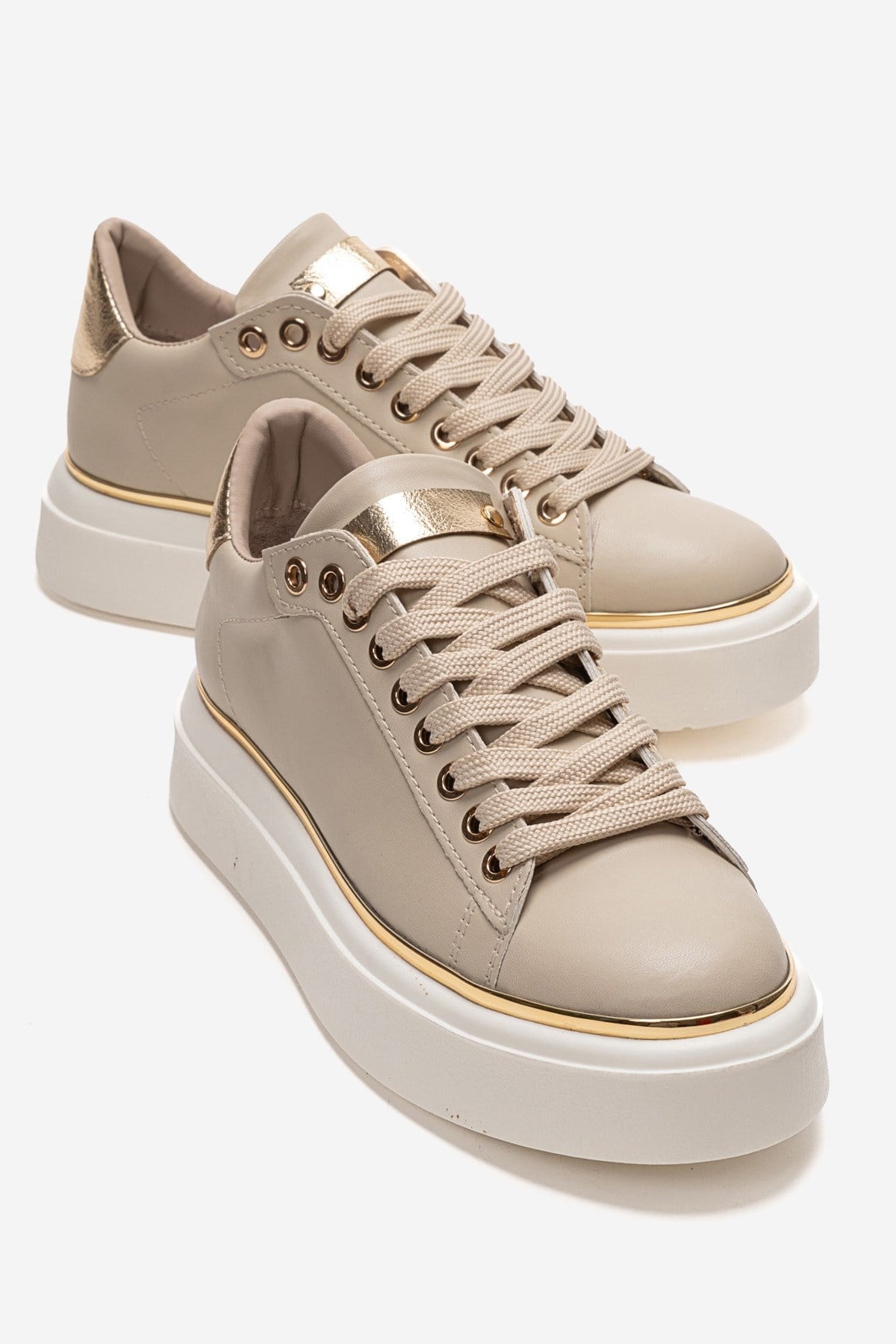BORENA - Beige Genuine Leather Thick-Platform Casual Sneaker – front three-quarter view showing leather, Vowalisse
