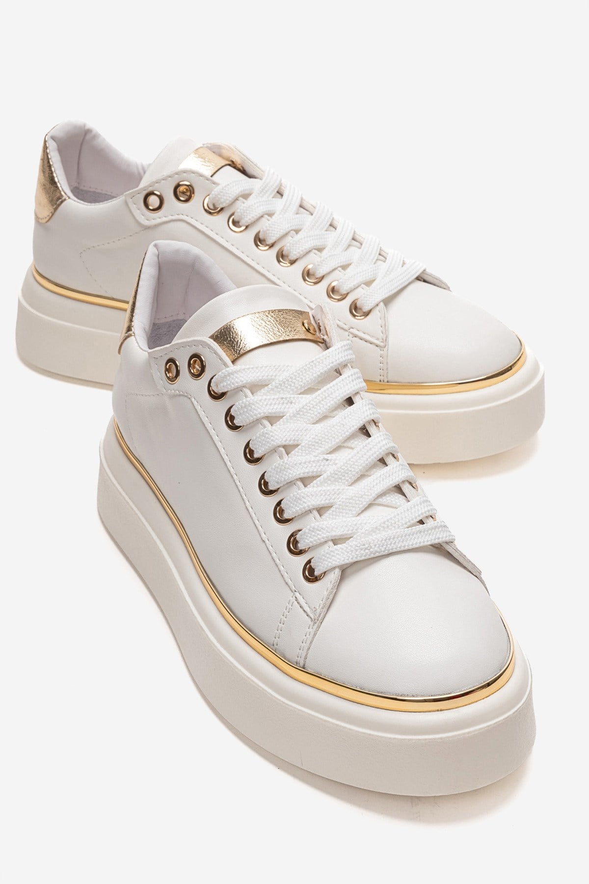 BORENA - White Platform Sneaker – front three-quarter view showing leather, white, Vowalisse