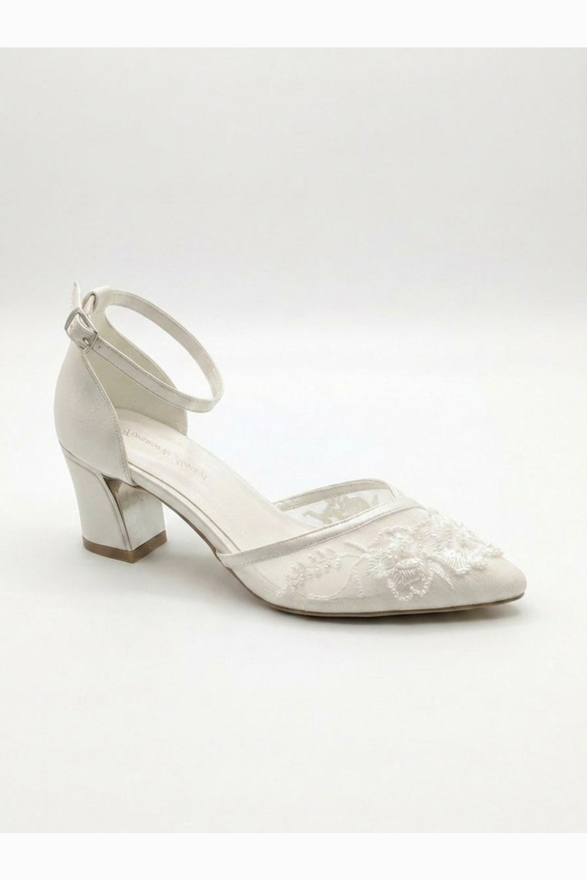 Viona Embroidered Lace Bridal Pumps – front three-quarter view showing lace, mesh, red, Vowalisse