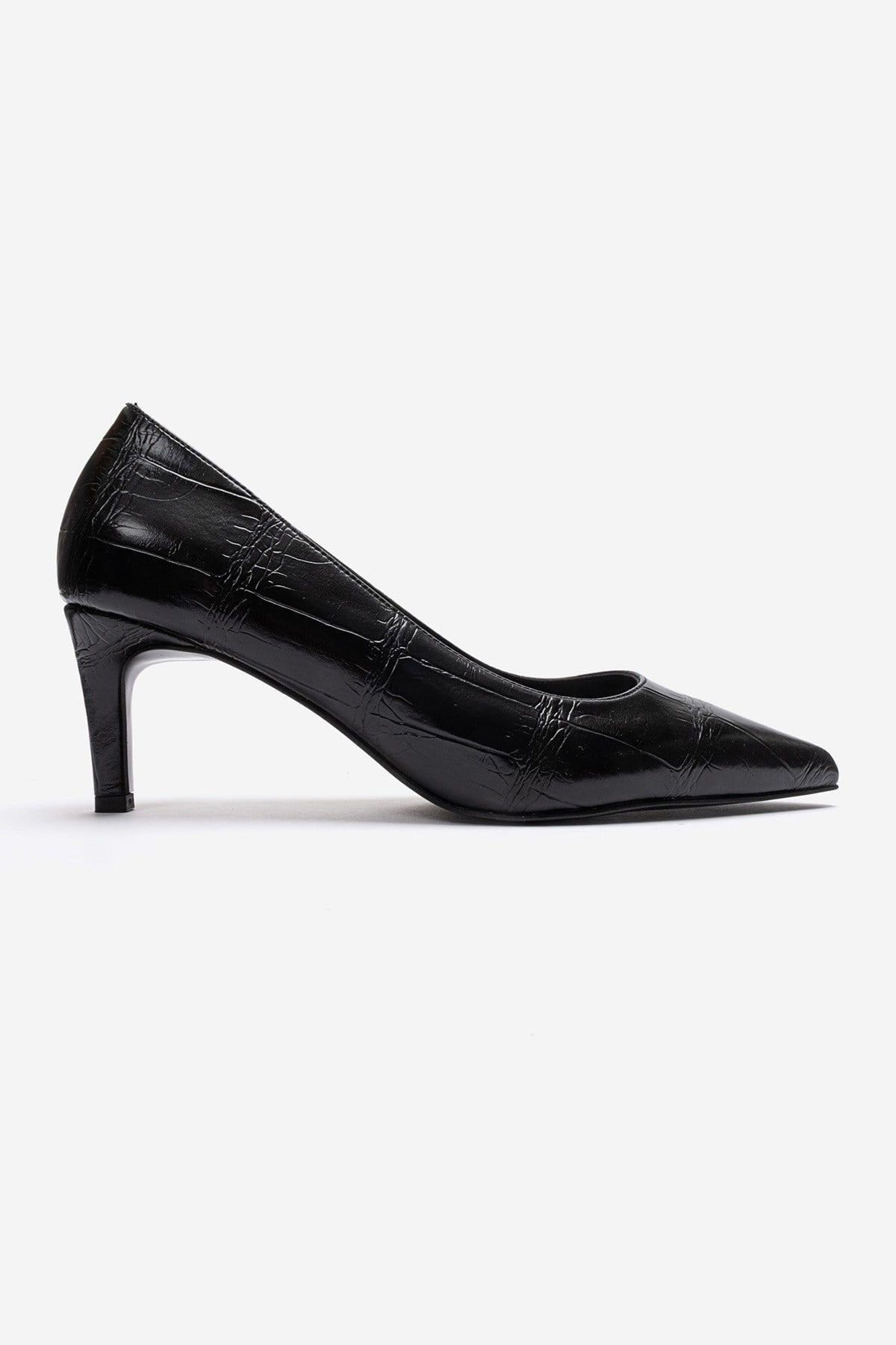 VELMIRA - Black Pointed Toe Pump – heel view showing leather, black, red, Vowalisse
