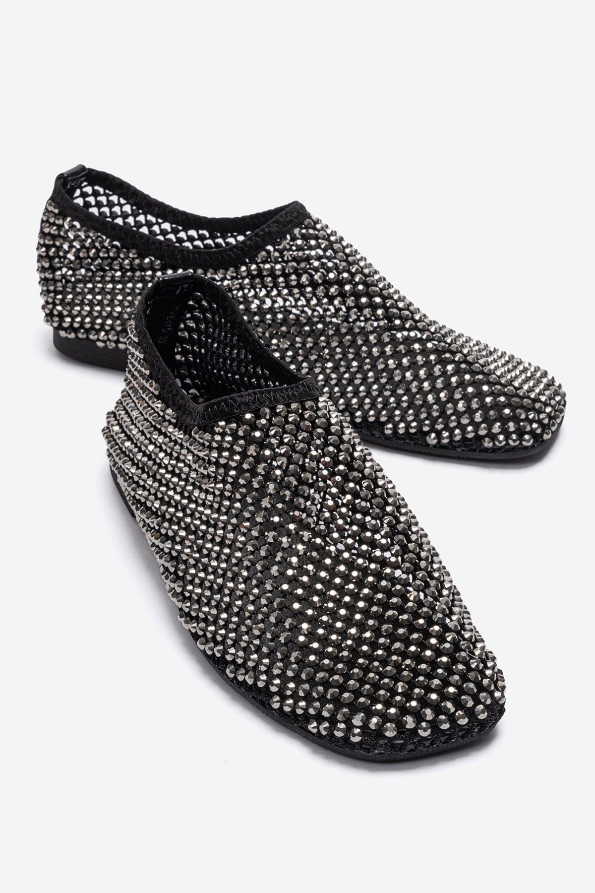 URELA - Black Genuine Leather Ballet Flat – front three-quarter view showing leather, black, Vowalisse