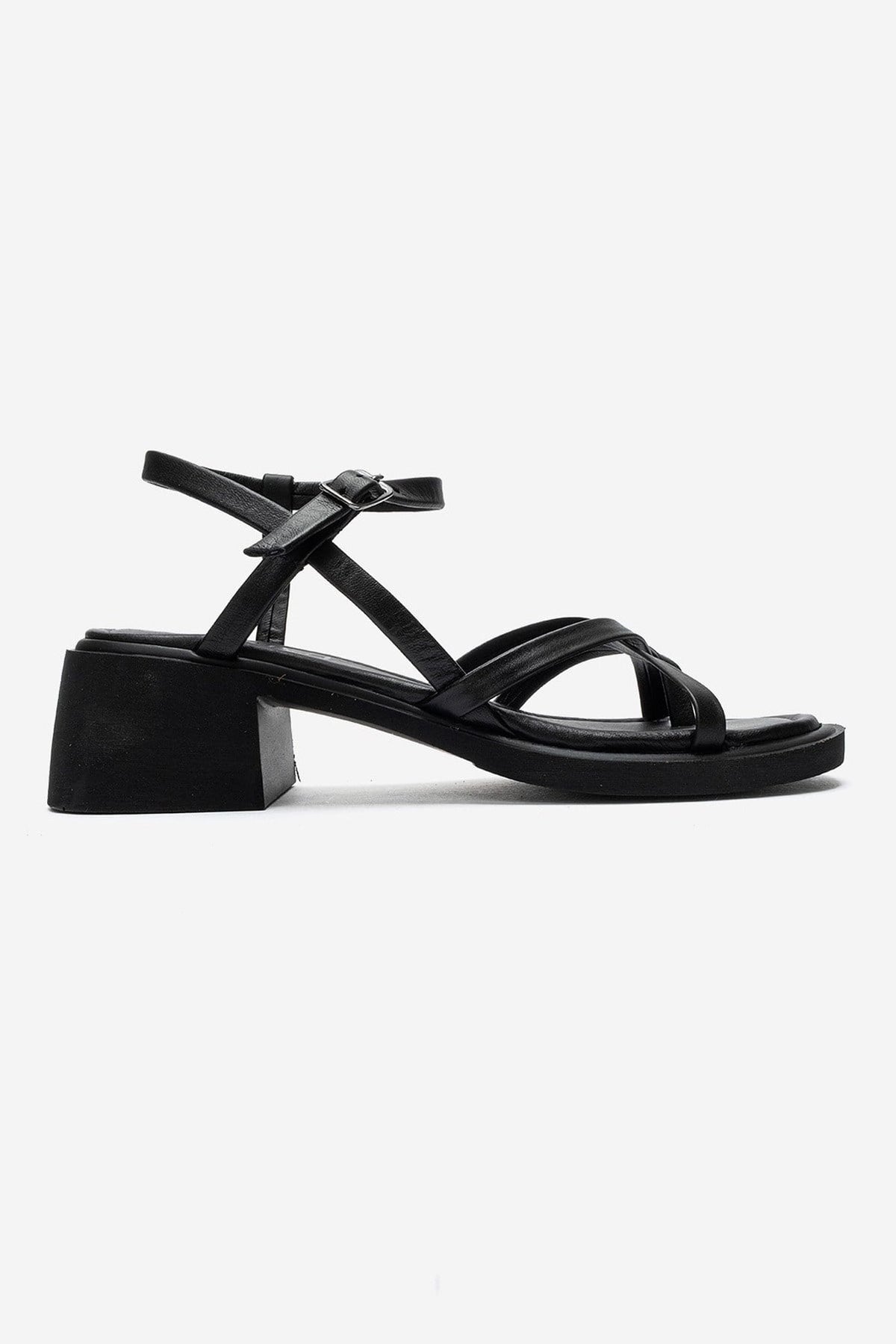 Cirelle - Black Genuine Leather Toe-Post Block Heel Sandal – heel view showing leather, black, Vowalisse