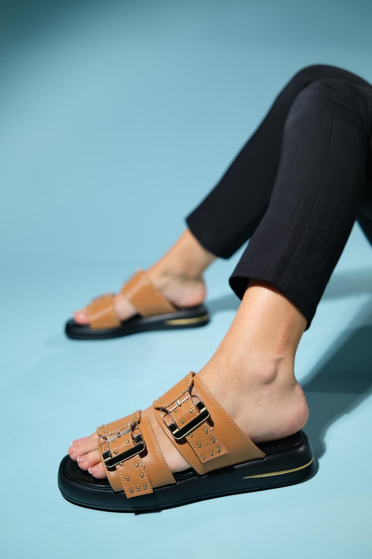 Zley Cognac Buckle Sandal – side view showing leather, red, Vowalisse