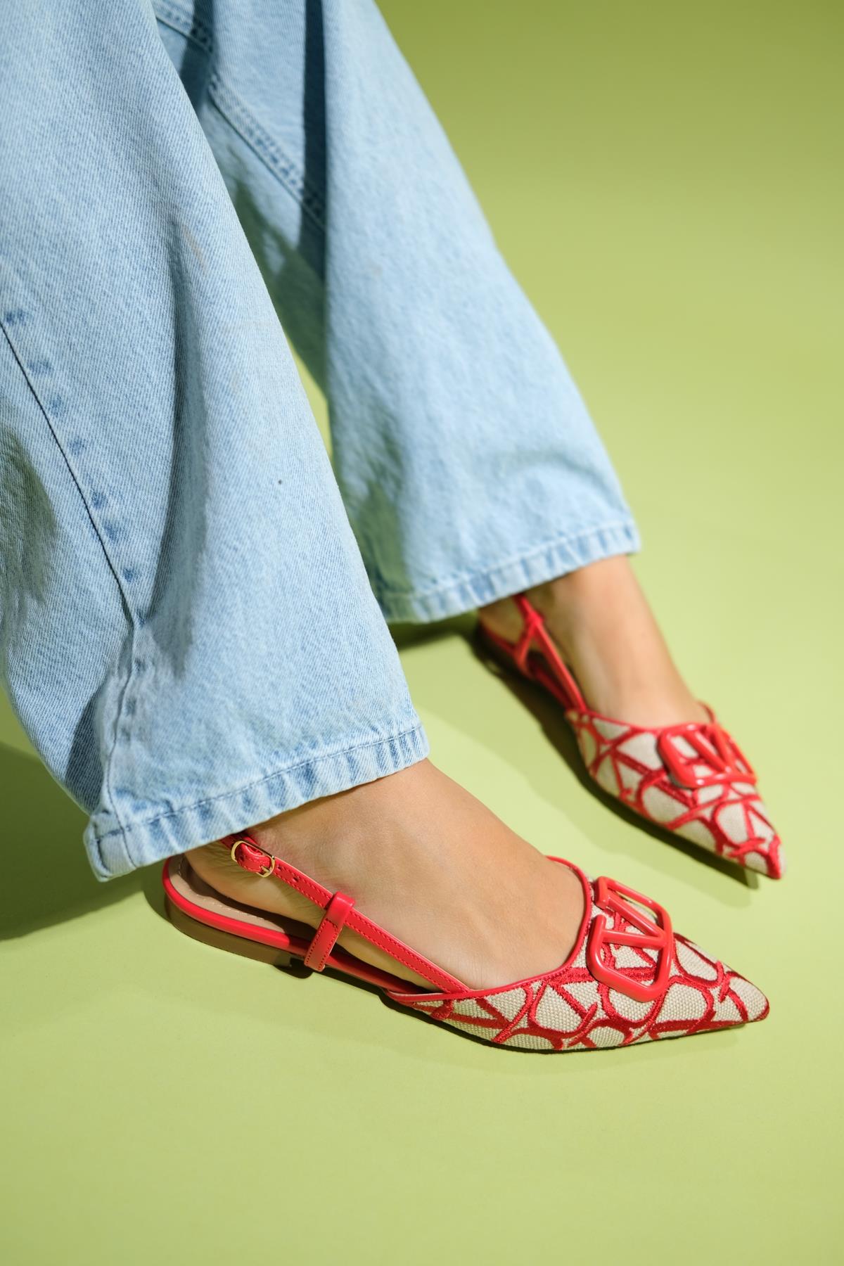 Pelops - Red Backless Pointed Toe Ballet Flat – heel view showing leather, red, Vowalisse