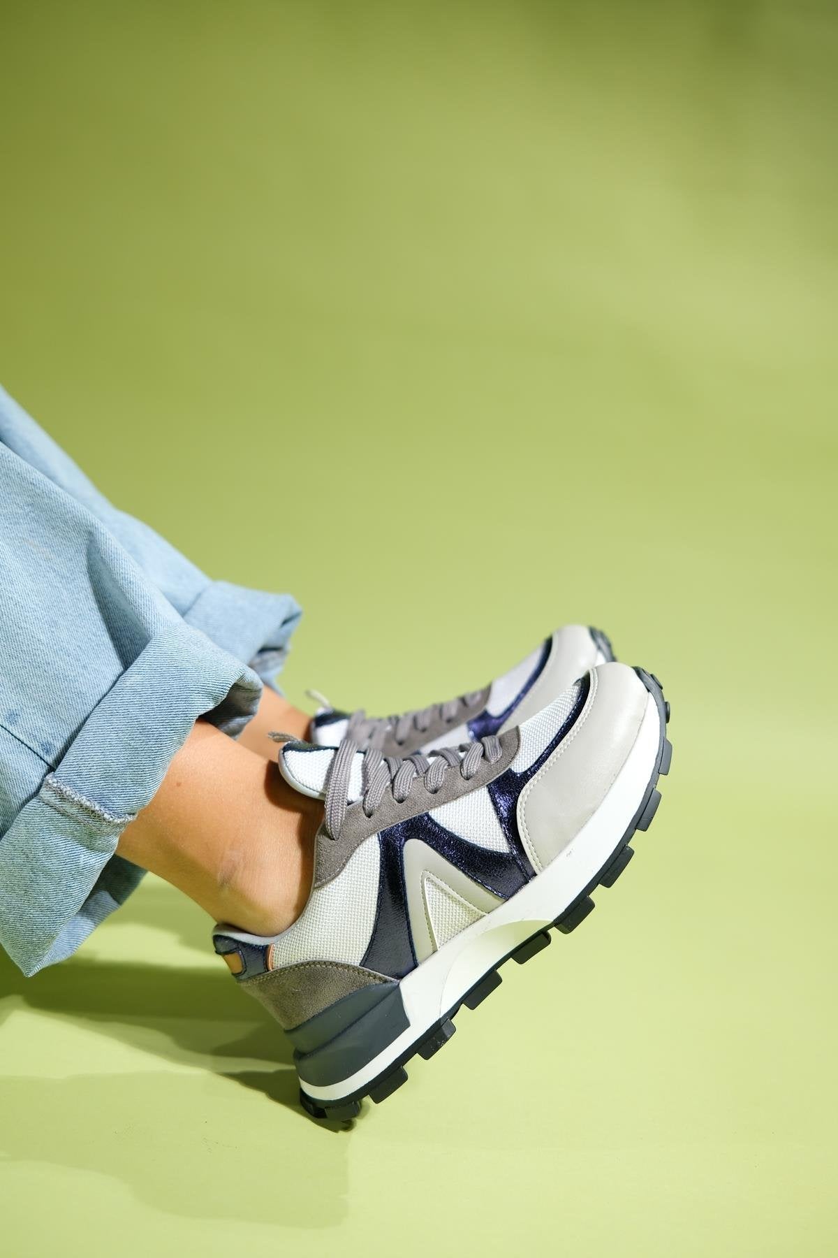 Calm - Gray Multi Sneaker – heel view showing leather, Vowalisse