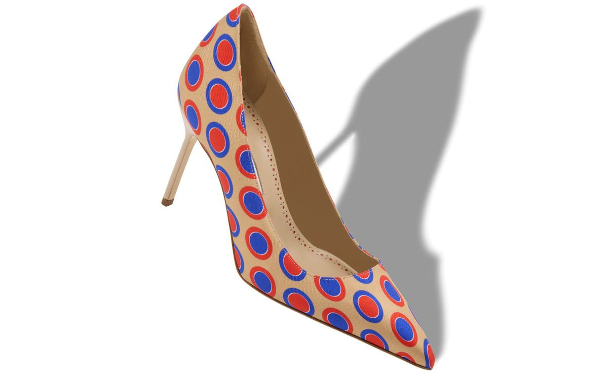 Anastasia Muse Neutral Pointed Toe Pumps – front three-quarter view showing neutral pointed toe, Vowalisse