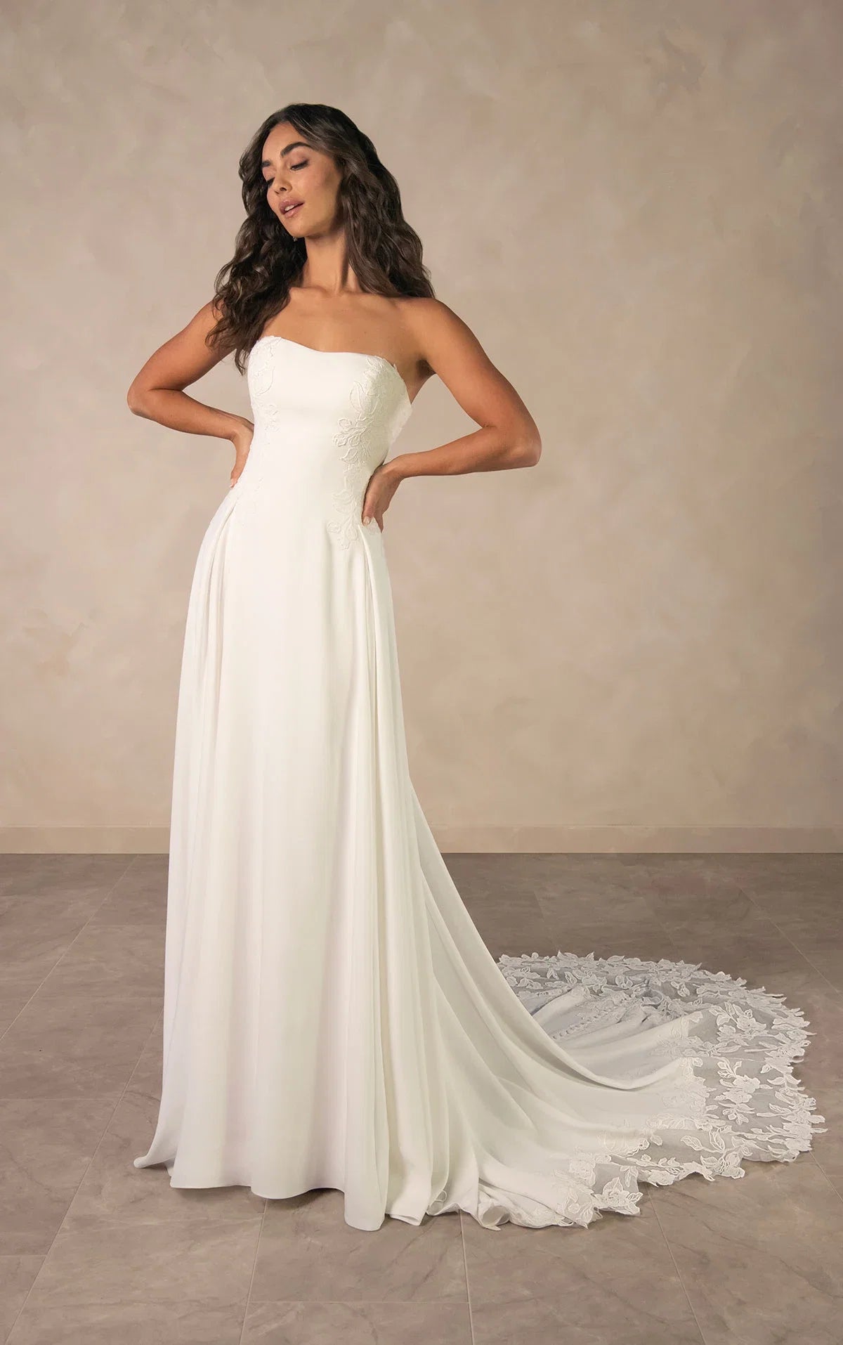 Emilia Wedding Dress VOWALISSE bridal gown – view 5