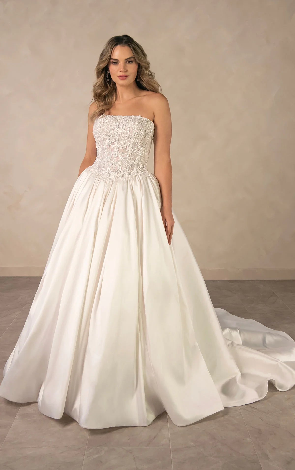 Kiki Wedding Dress VOWALISSE bridal gown – view 5