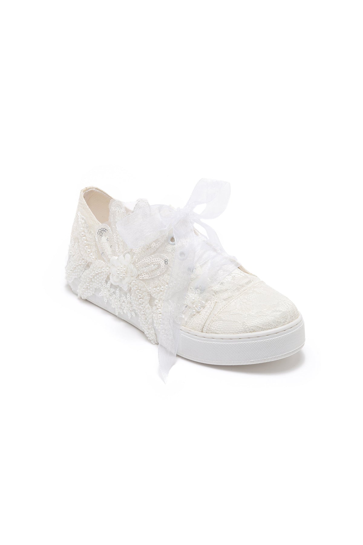 Lora Women’s Bridal Lace Sneaker – front three-quarter view showing lace, leather, Vowalisse