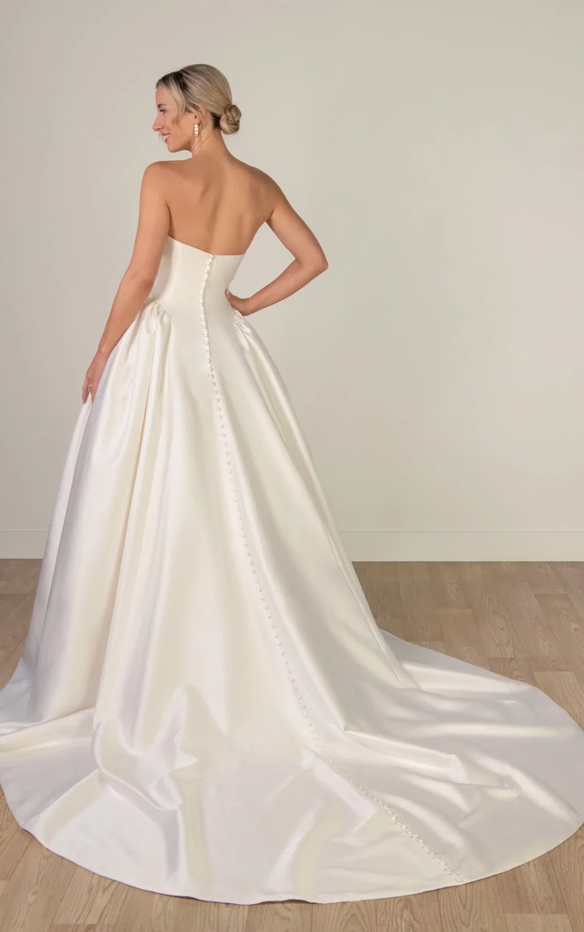 Adele Sy8274 Wedding Dress VOWALISSE bridal gown – view 6